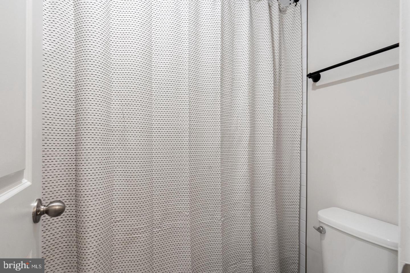 KINCORA - Residential Lease