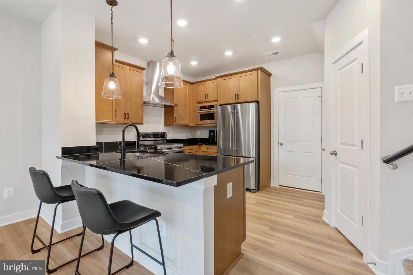 KINCORA - Residential Lease