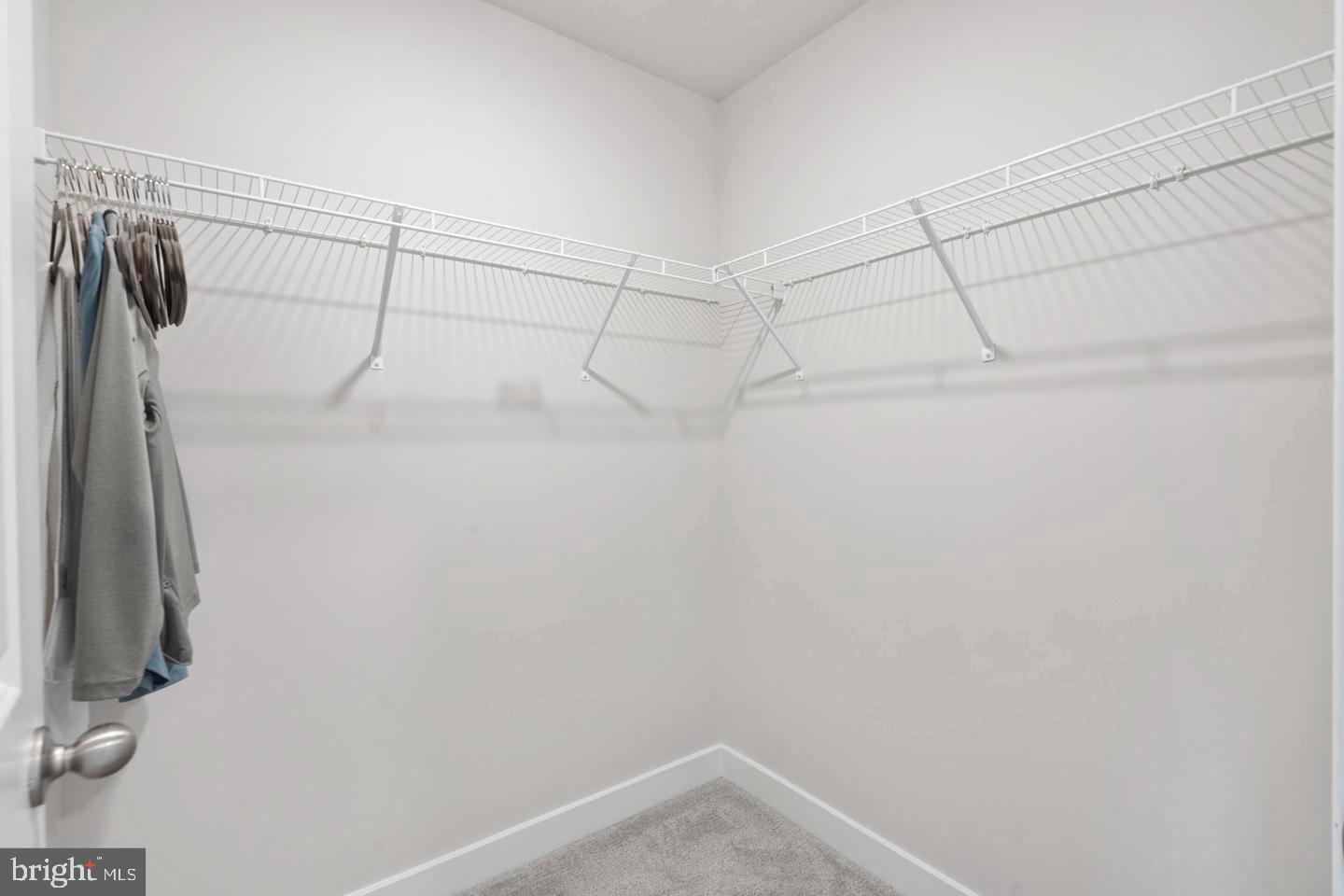 KINCORA - Residential Lease