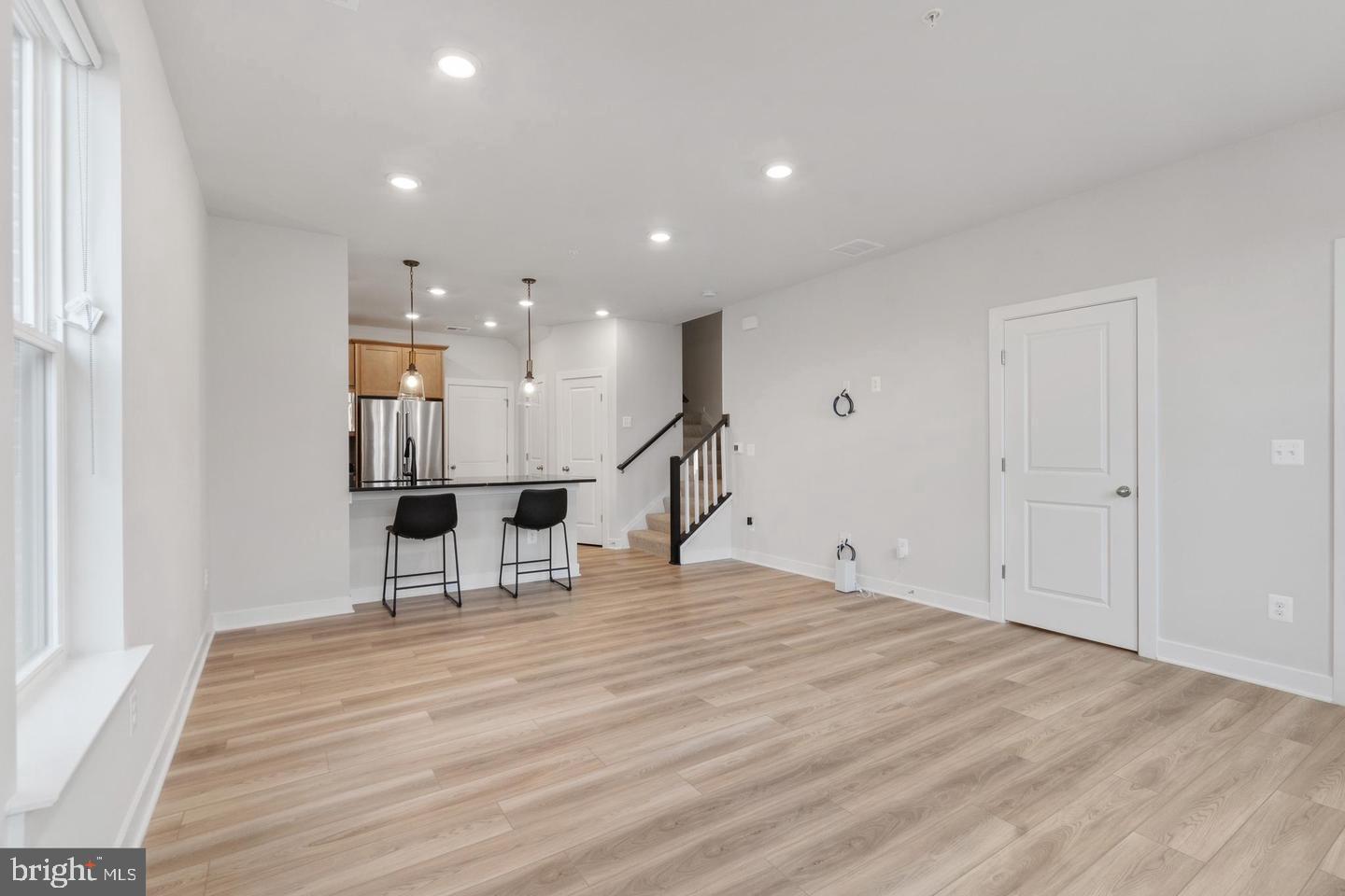 KINCORA - Residential Lease