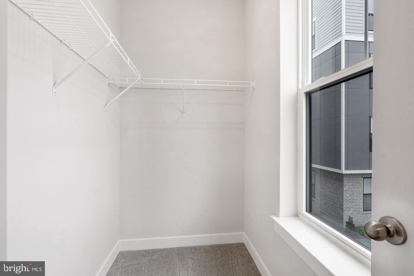 KINCORA - Residential Lease