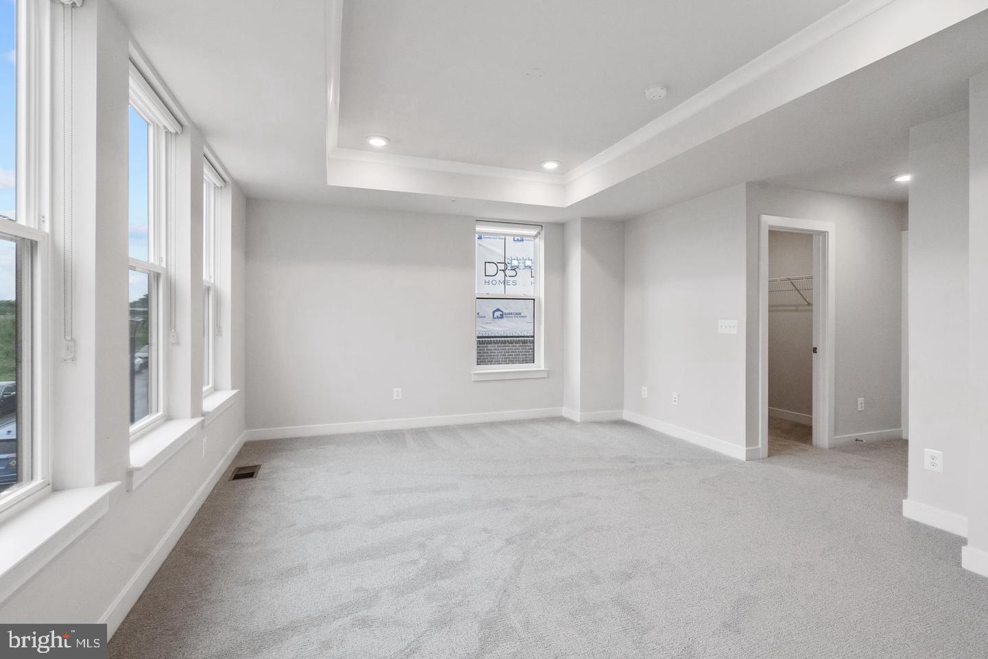 KINCORA - Residential Lease