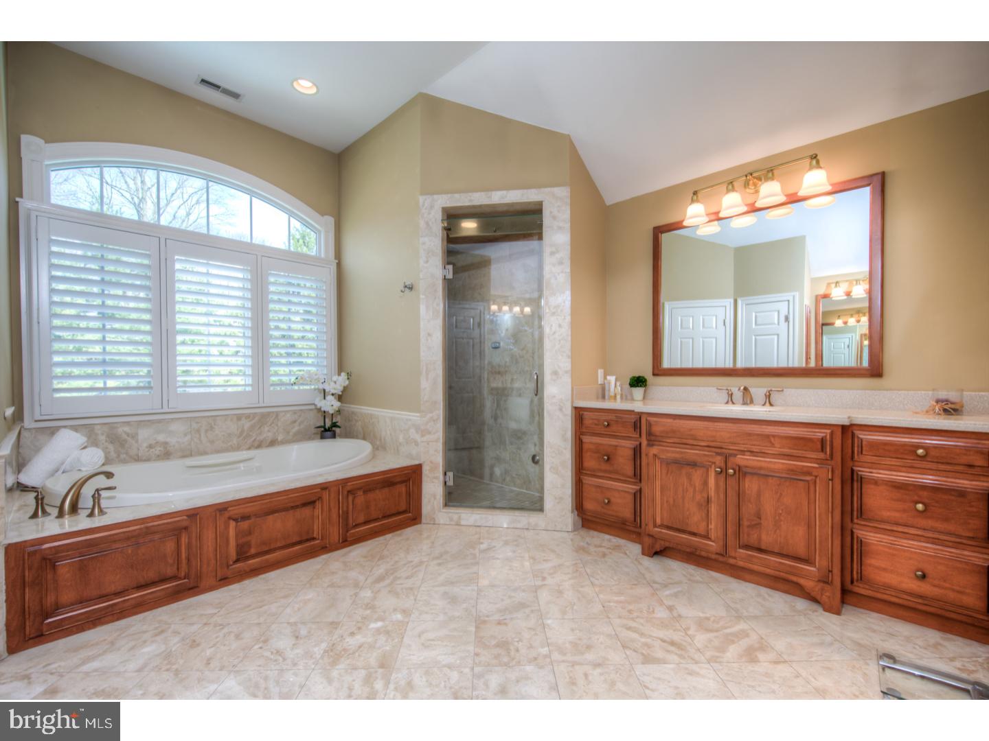 GREENE COUNTRIE - Residential