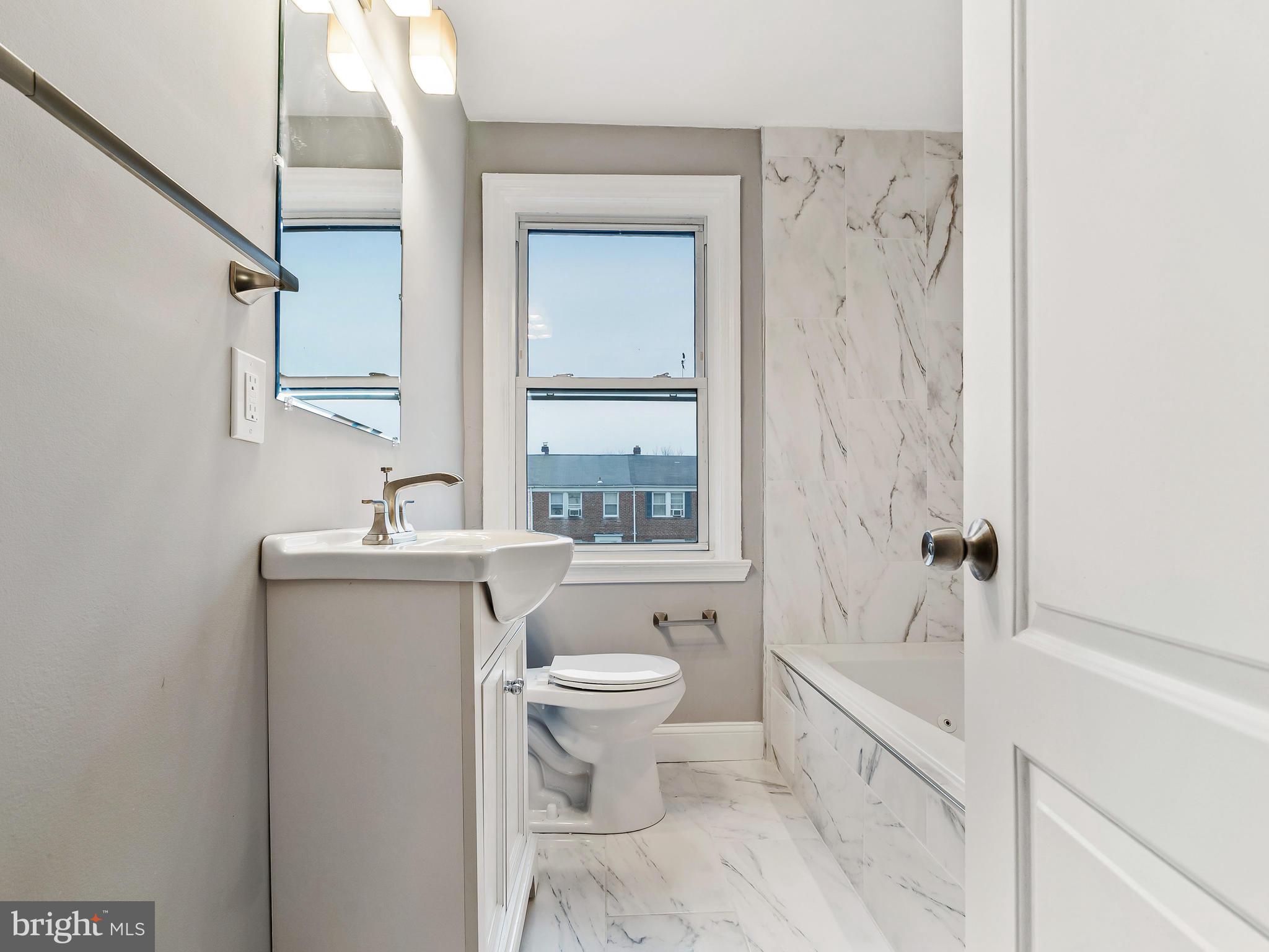 NORTHWOOD - Residential