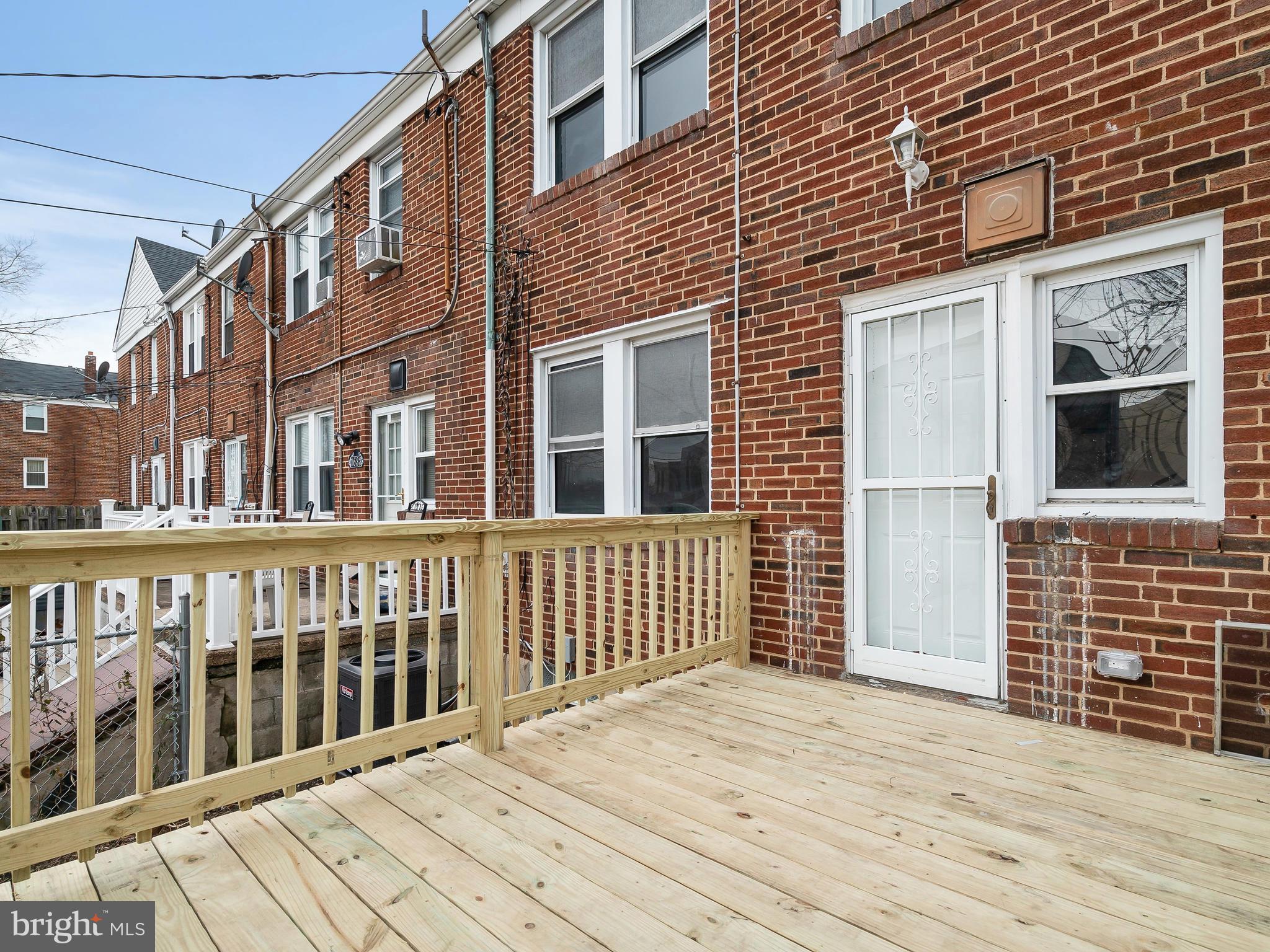 NORTHWOOD - Residential