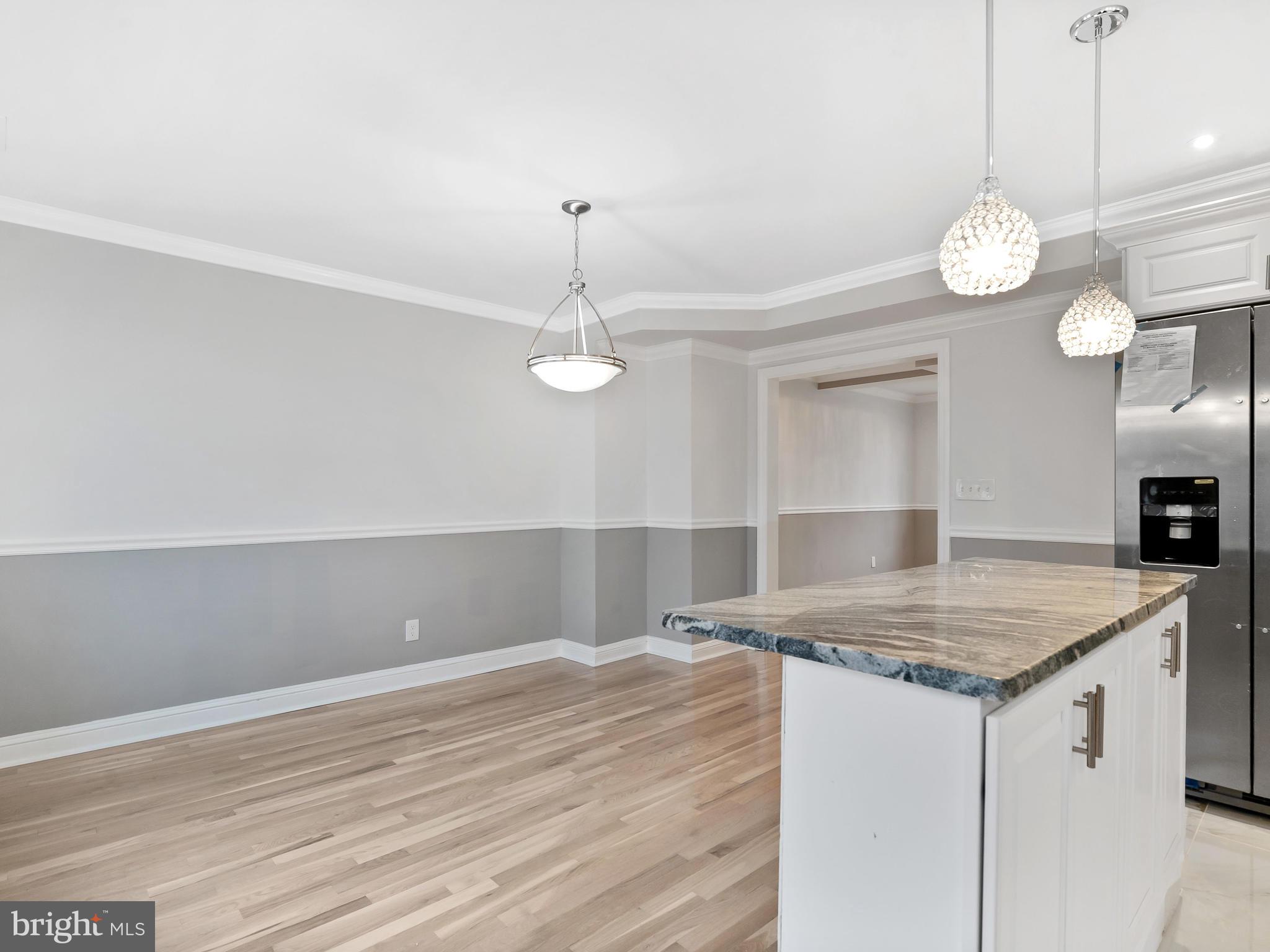 NORTHWOOD - Residential