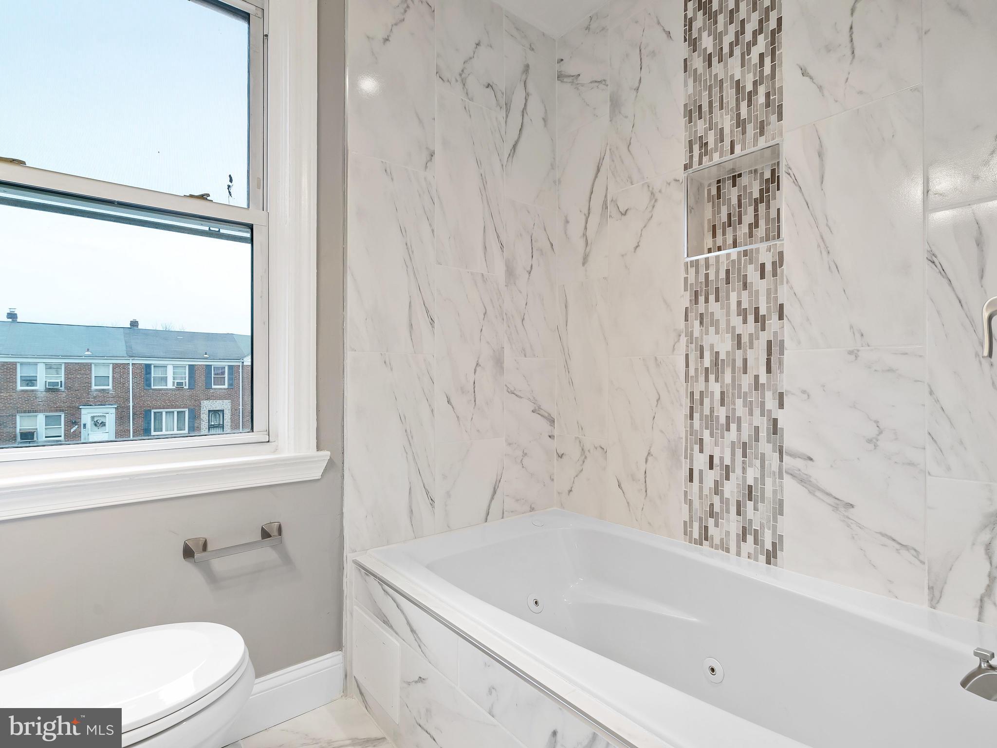 NORTHWOOD - Residential