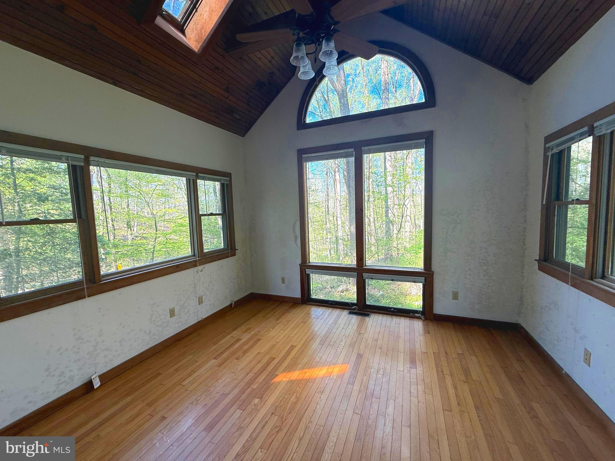 CENTER BRIDGE - Residential