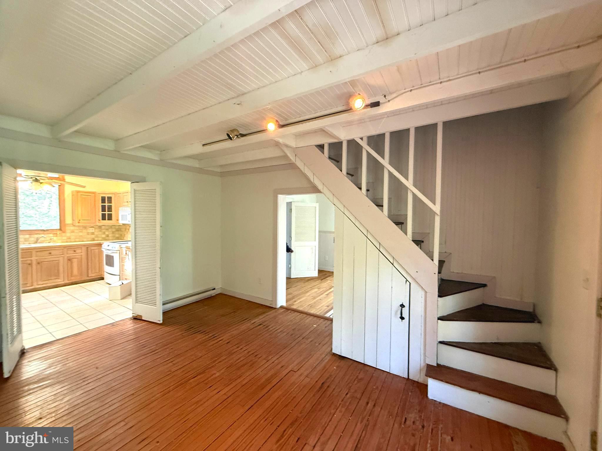 CENTER BRIDGE - Residential