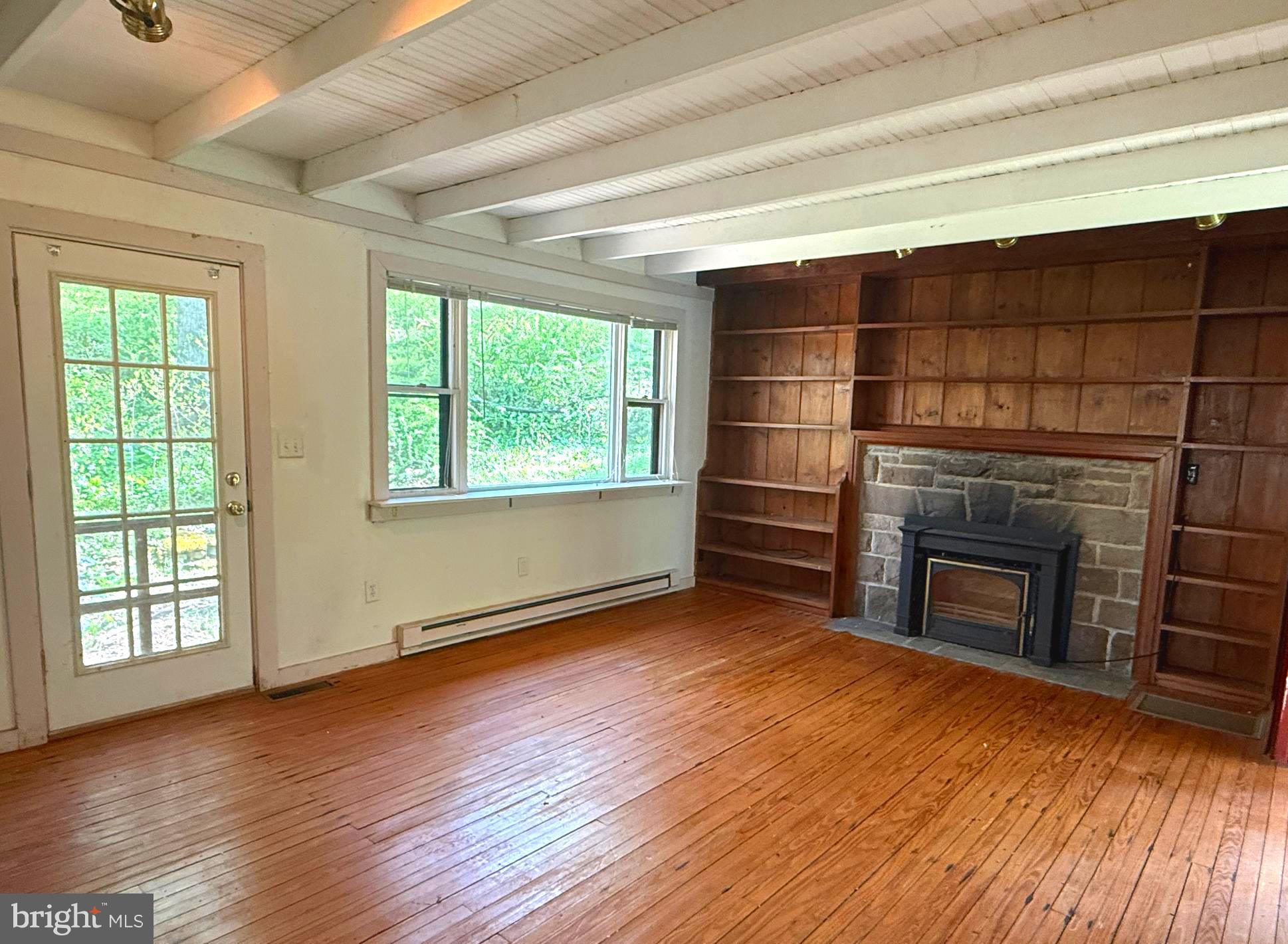 CENTER BRIDGE - Residential