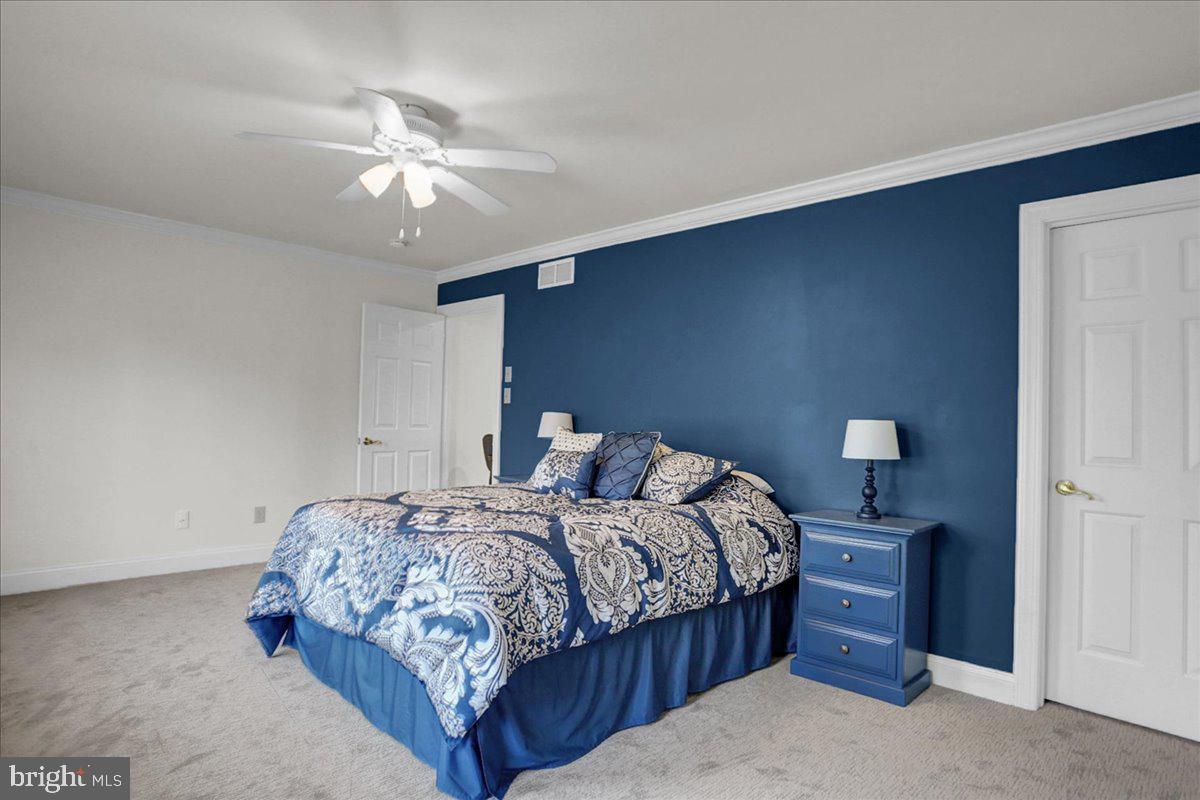 EAGLEVIEW - Residential