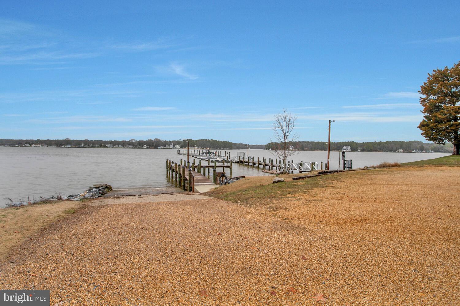 SWAN POINT - Residential