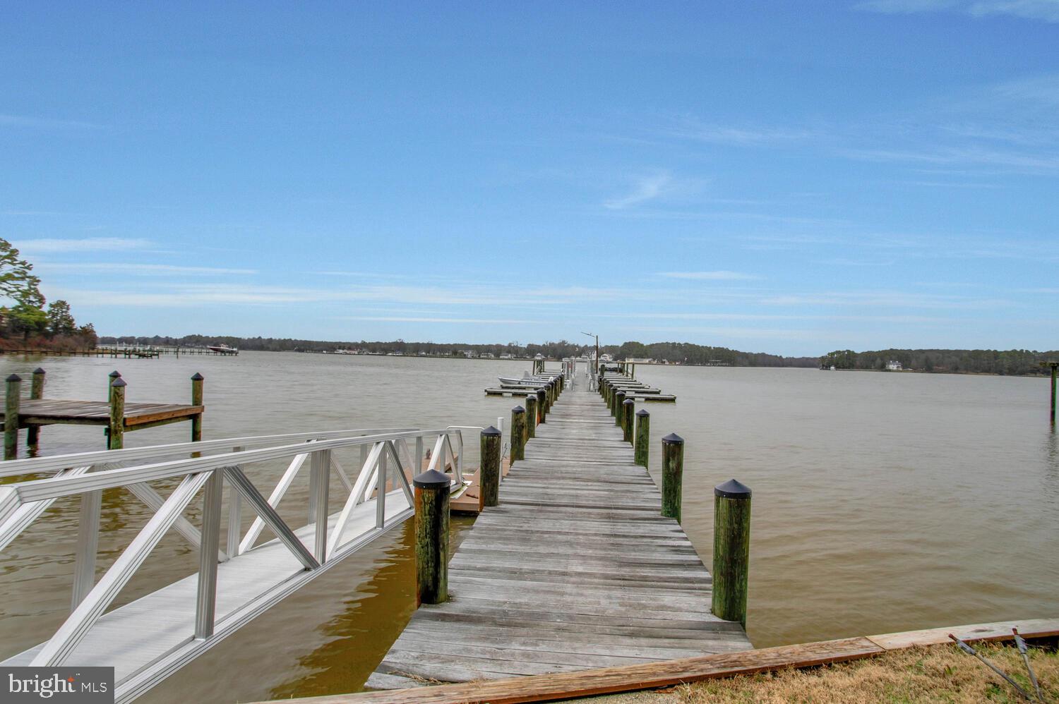 SWAN POINT - Residential