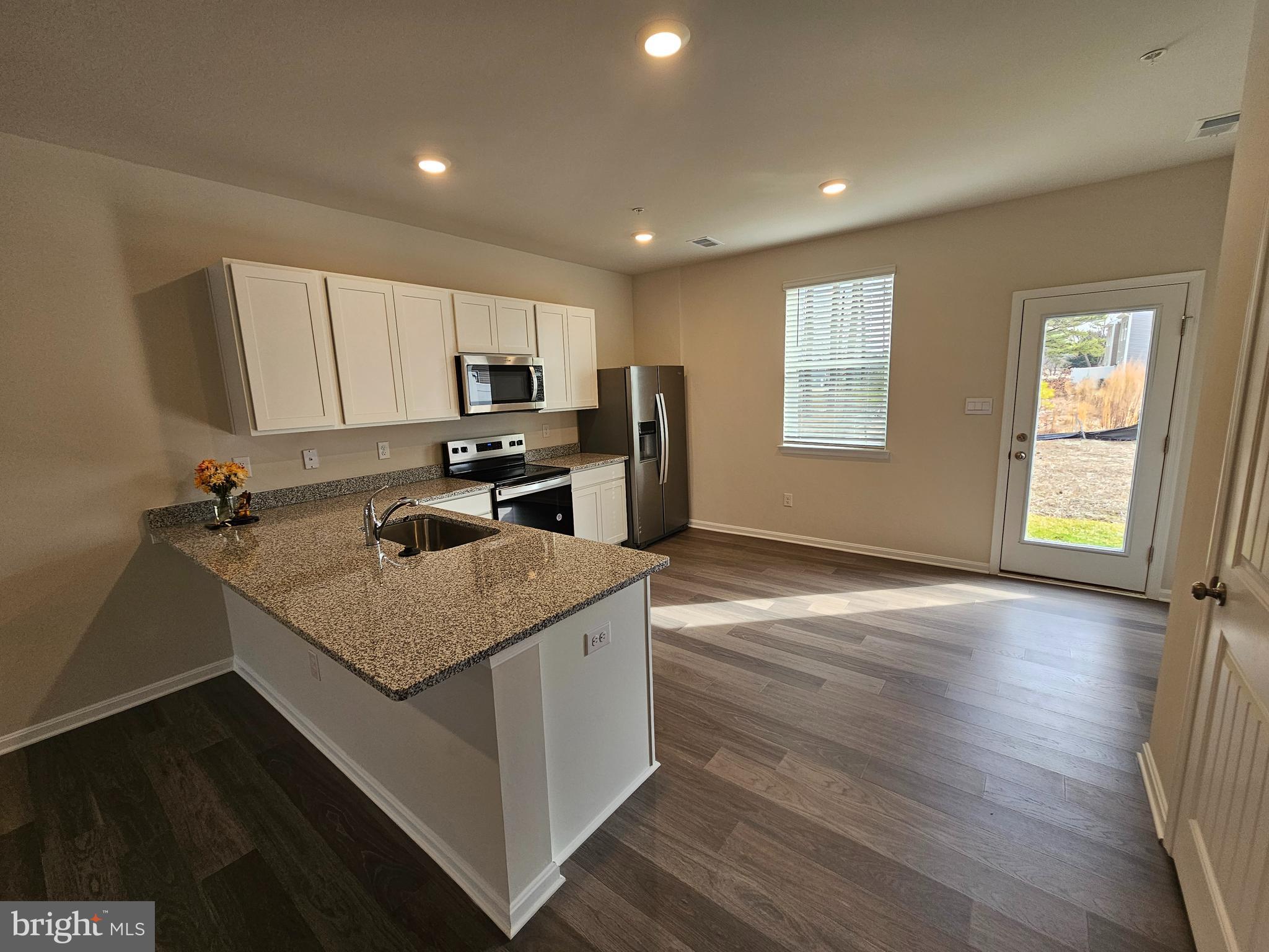 SASSAFRAS MEADOWS - Residential Lease