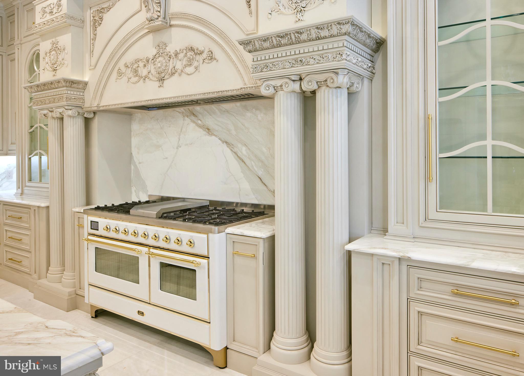 LANGLEY FARMS - Residential