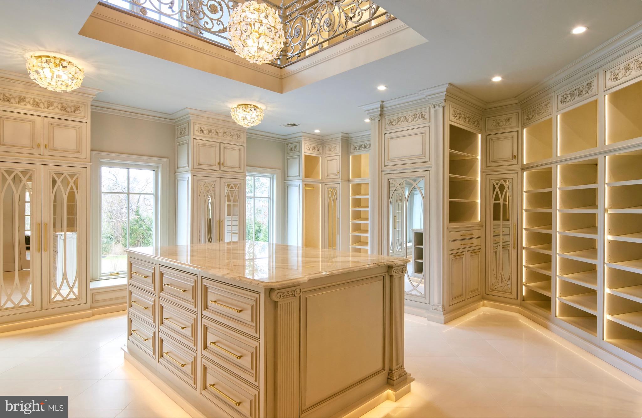 LANGLEY FARMS - Residential