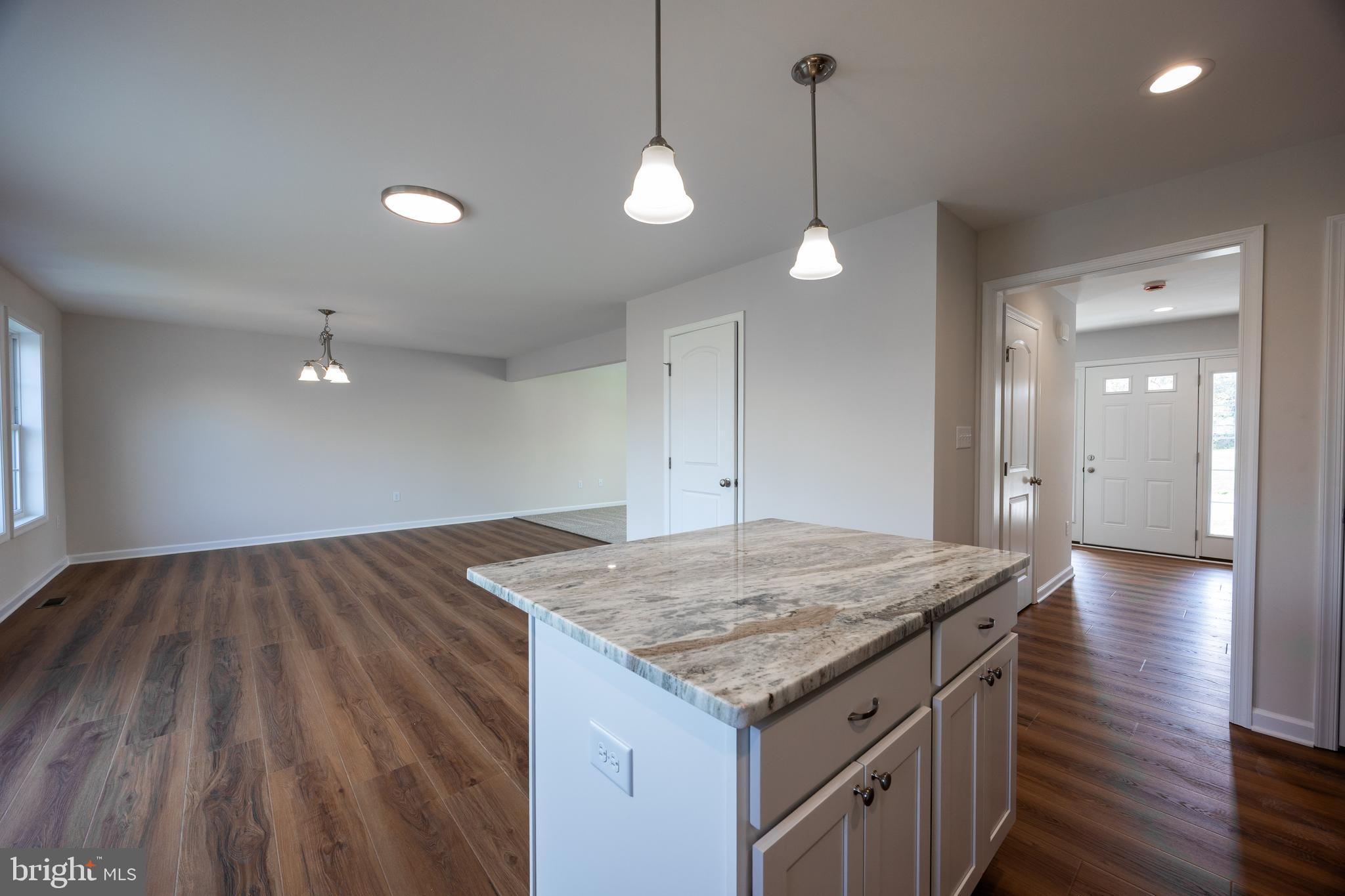 PRENTISS POINT - Residential