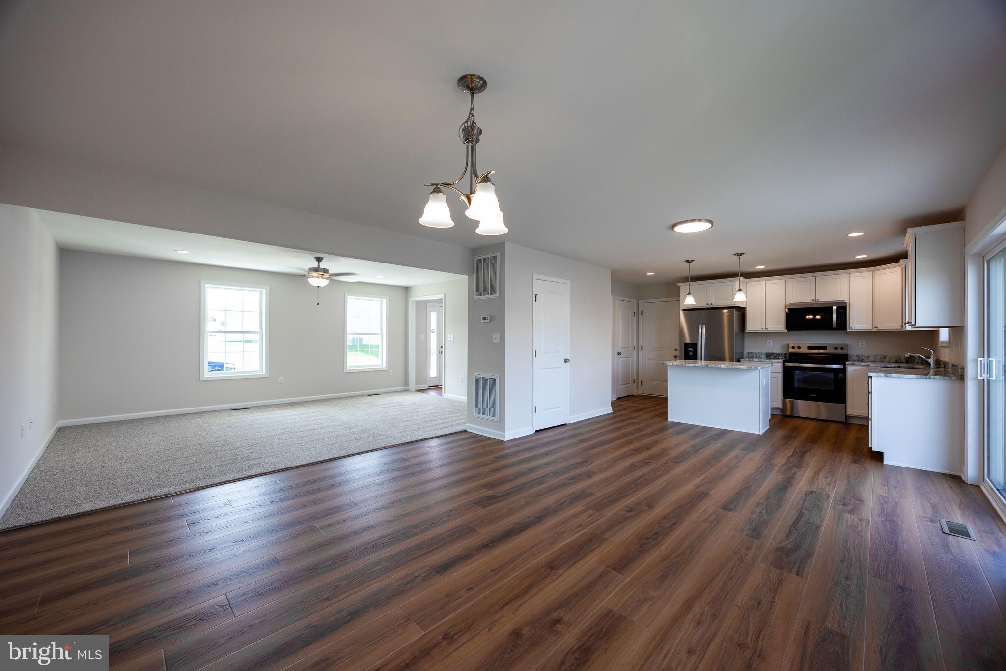 PRENTISS POINT - Residential