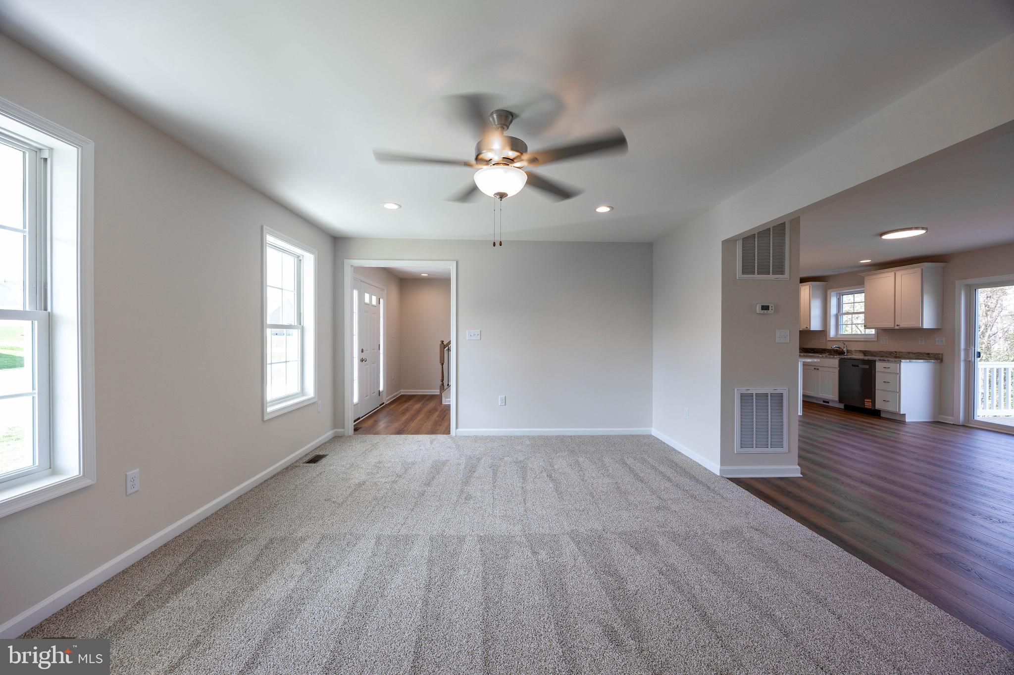 PRENTISS POINT - Residential