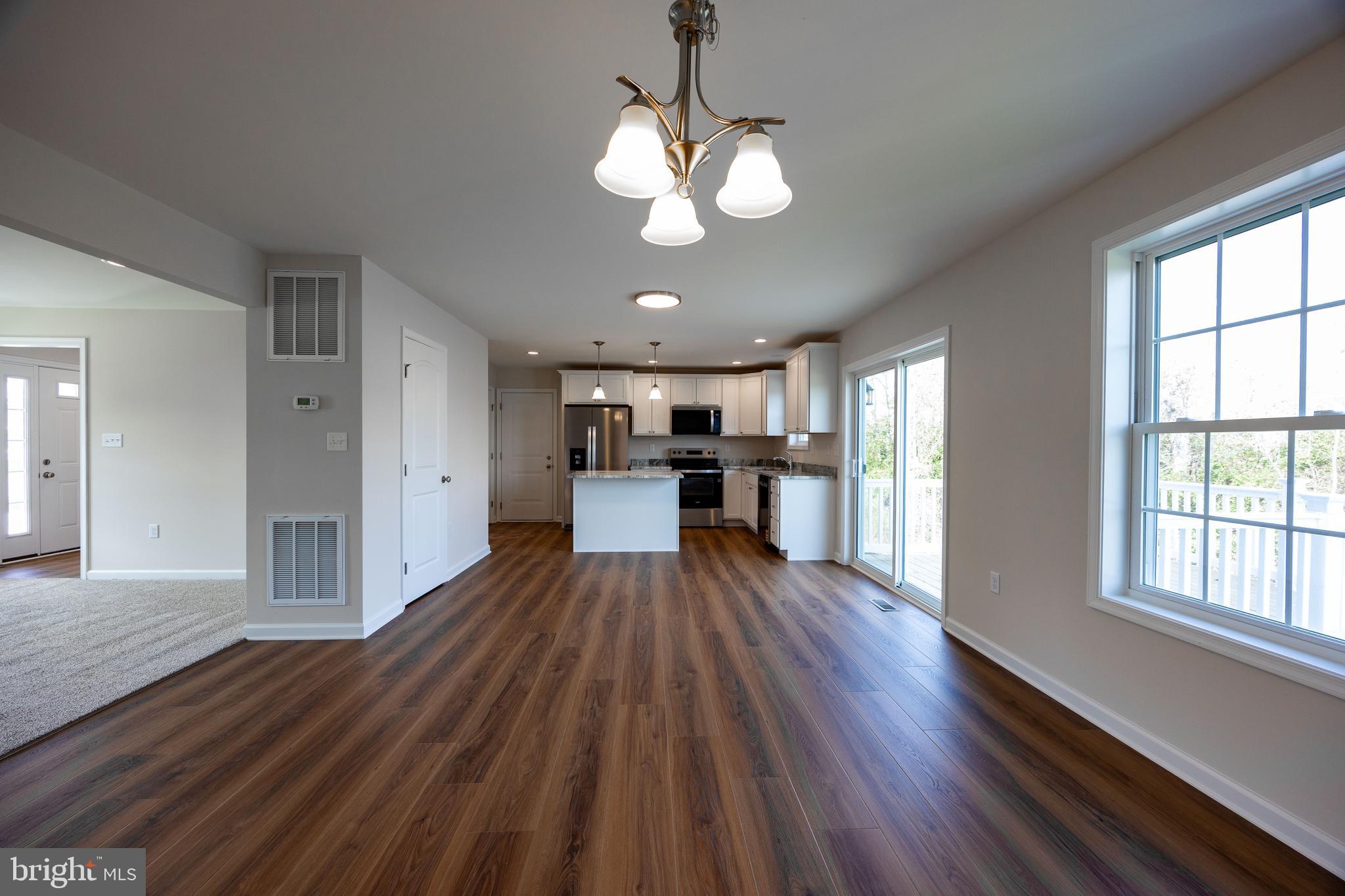 PRENTISS POINT - Residential