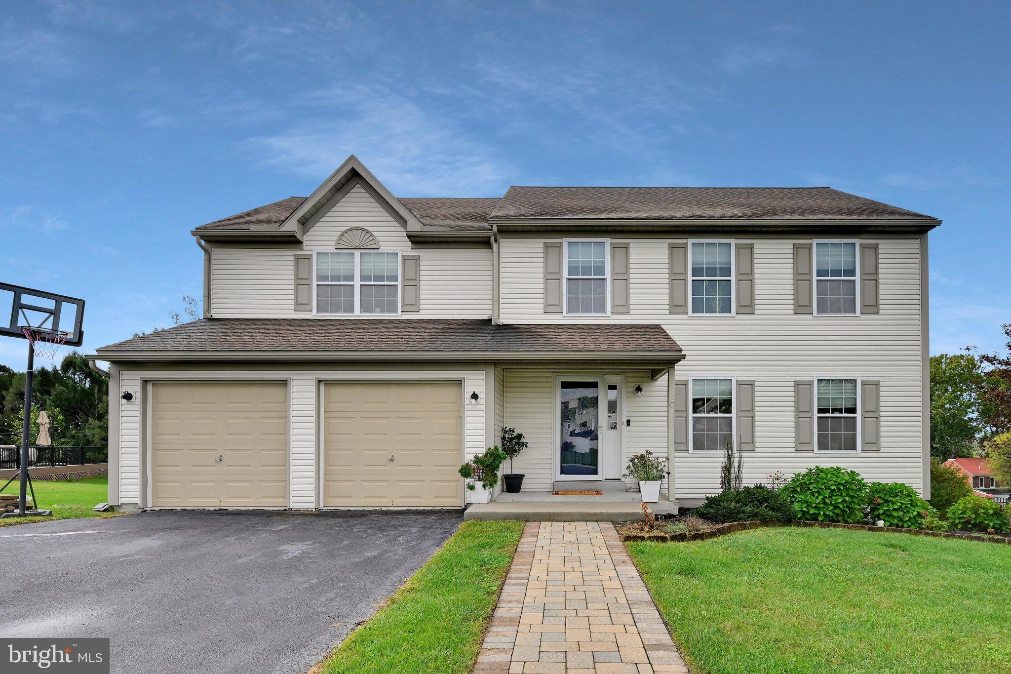 59 SUNGLO DRIVE