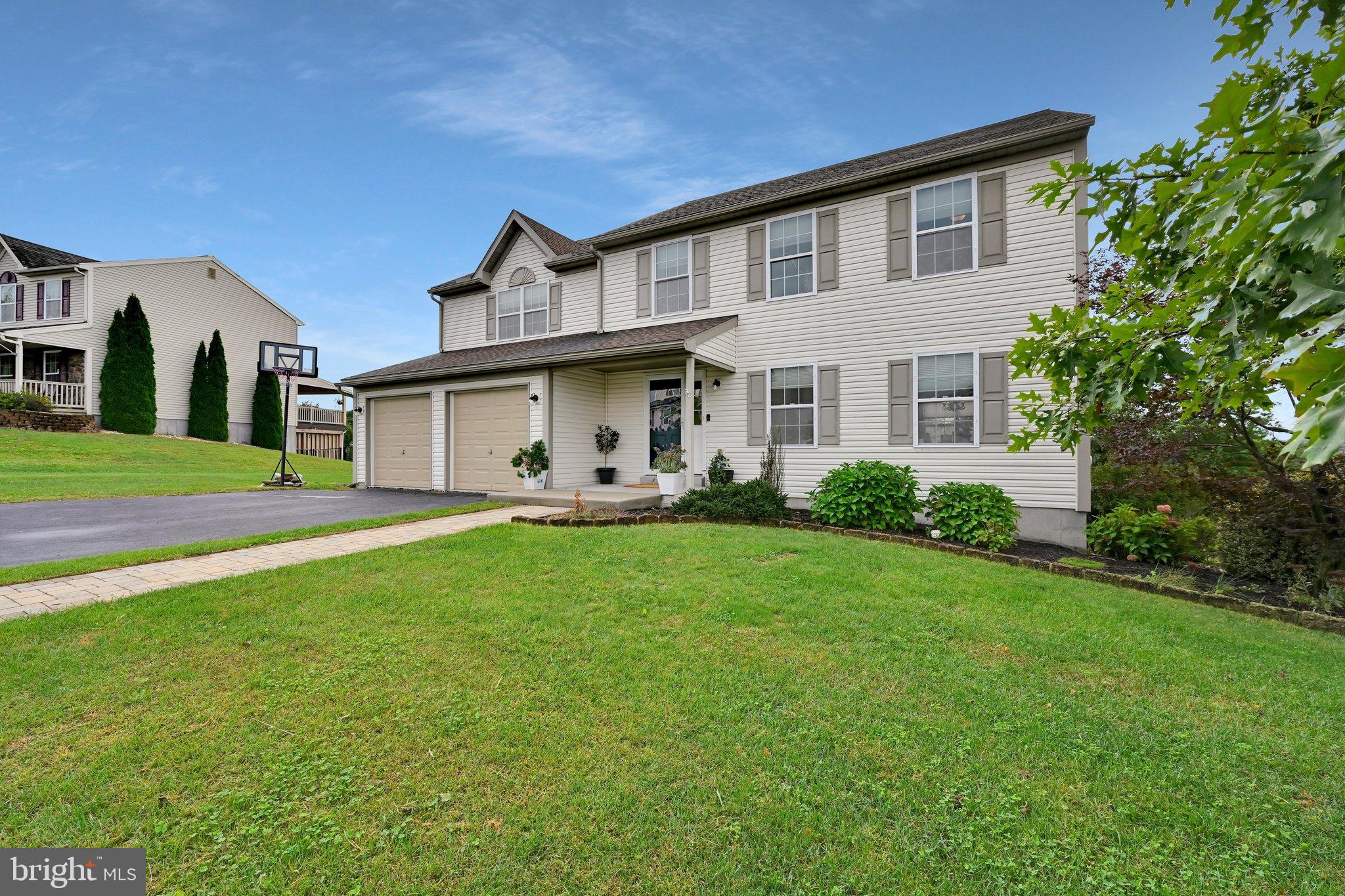 59 SUNGLO DRIVE