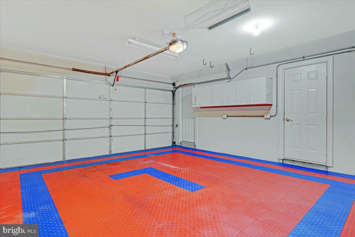 ELMWOOD - Residential