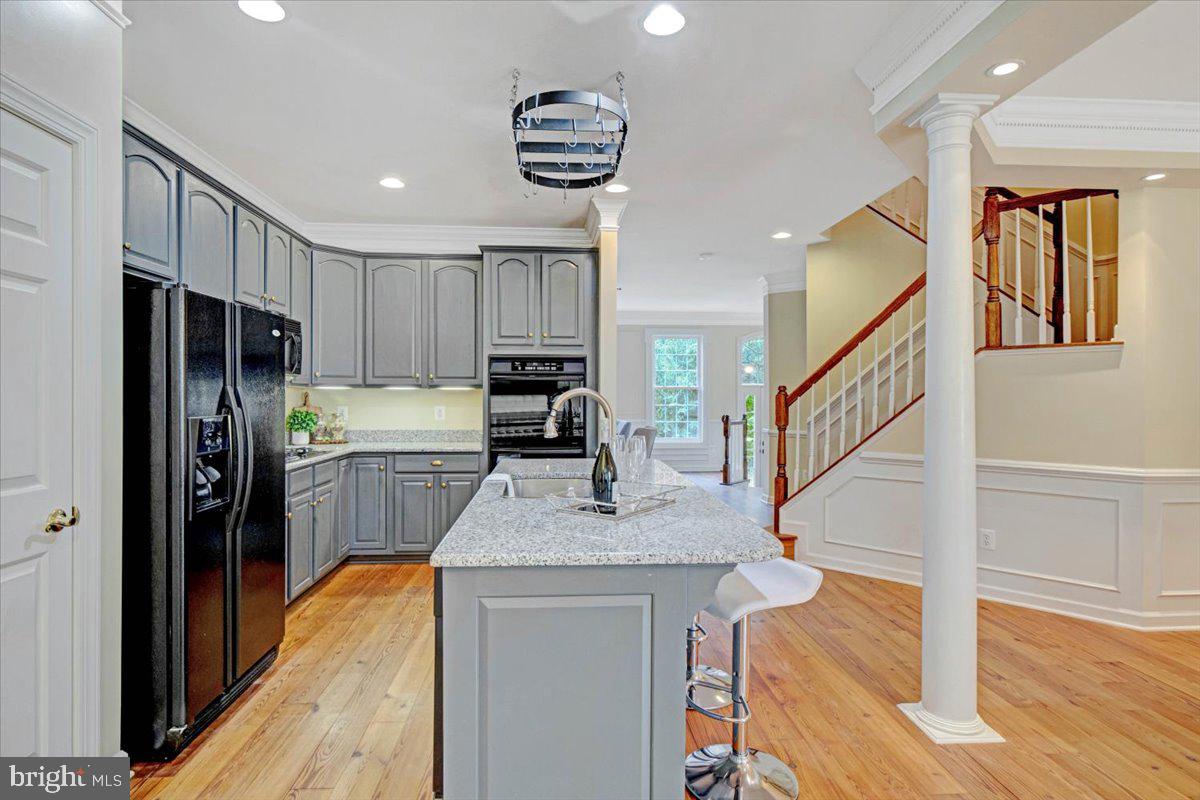 ELMWOOD - Residential