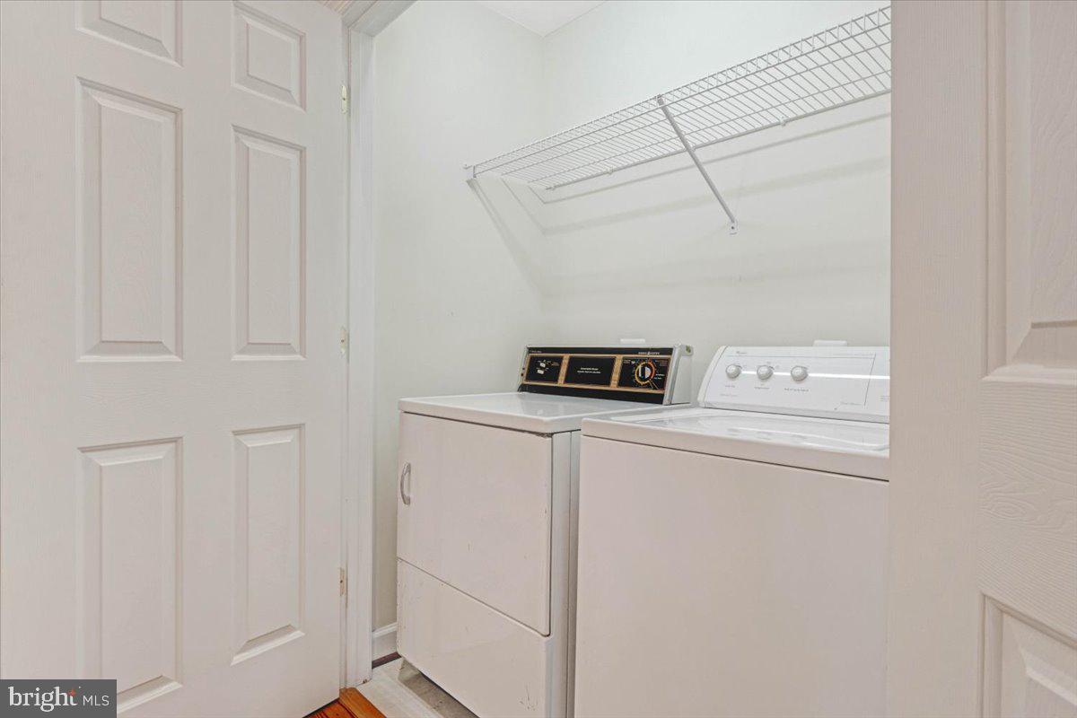 ELMWOOD - Residential