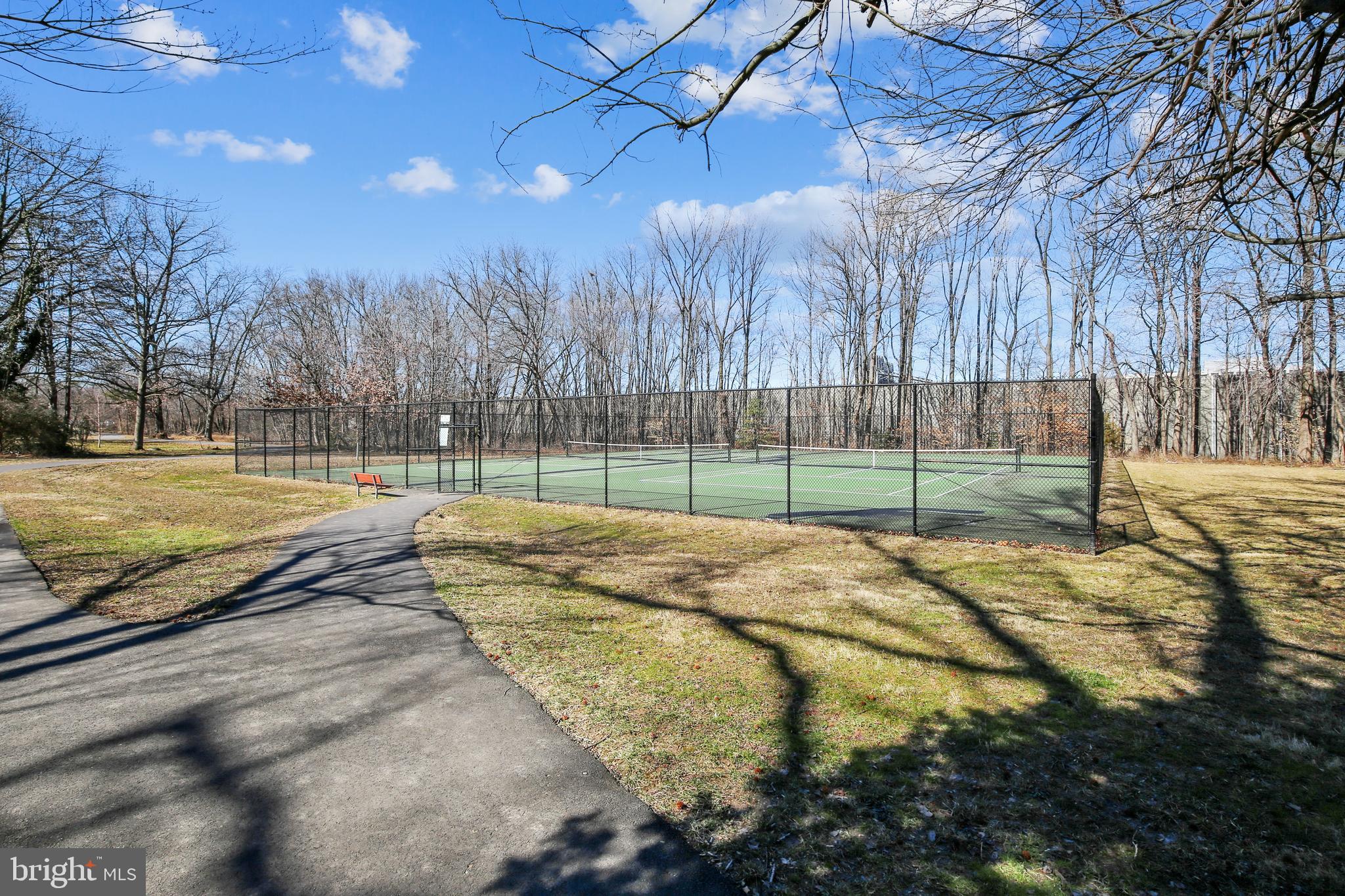 ELMWOOD - Residential