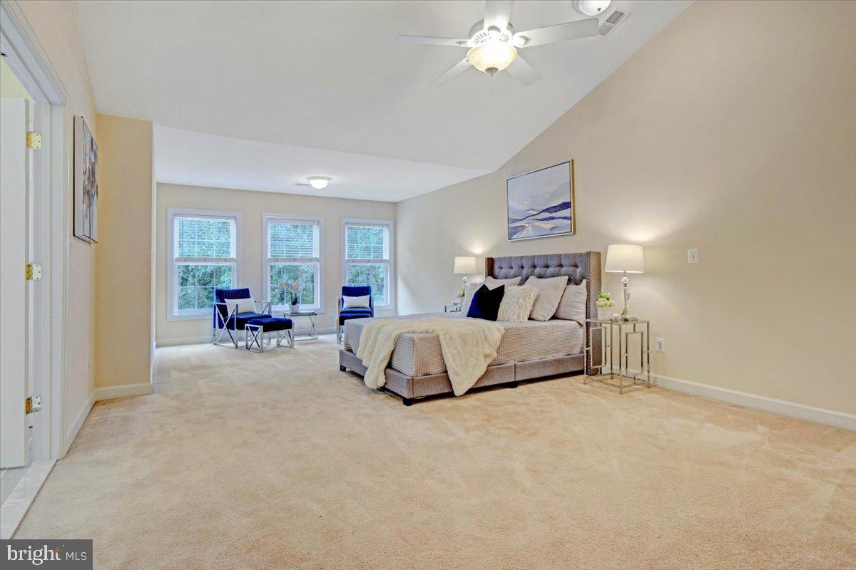 ELMWOOD - Residential