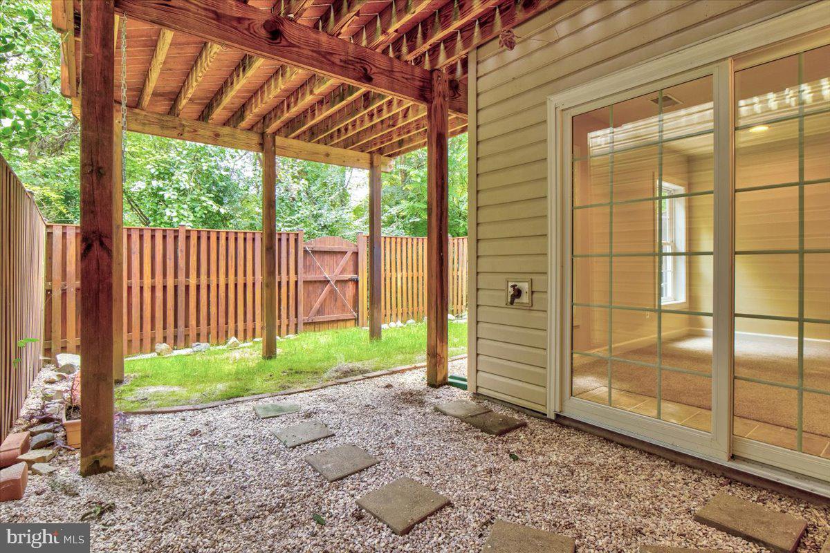 ELMWOOD - Residential