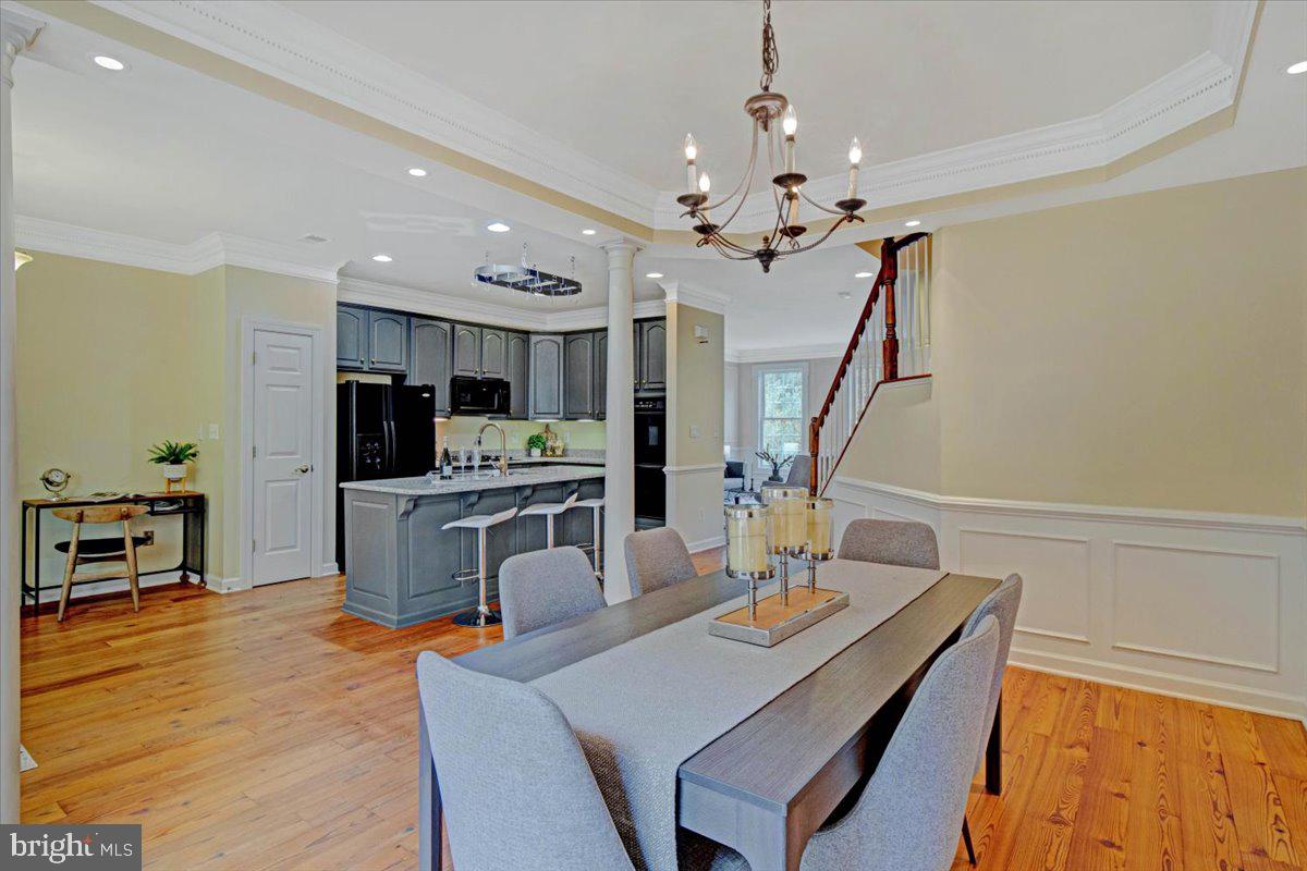 ELMWOOD - Residential