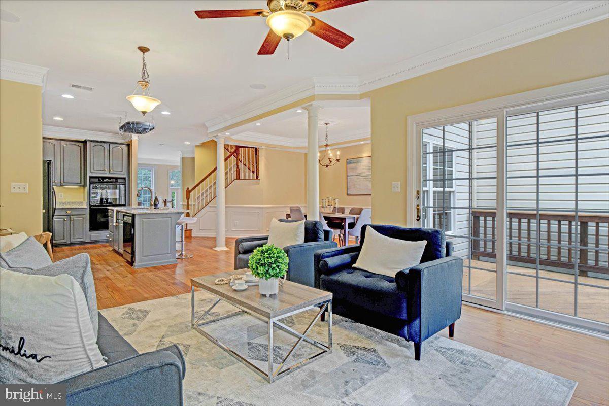 ELMWOOD - Residential