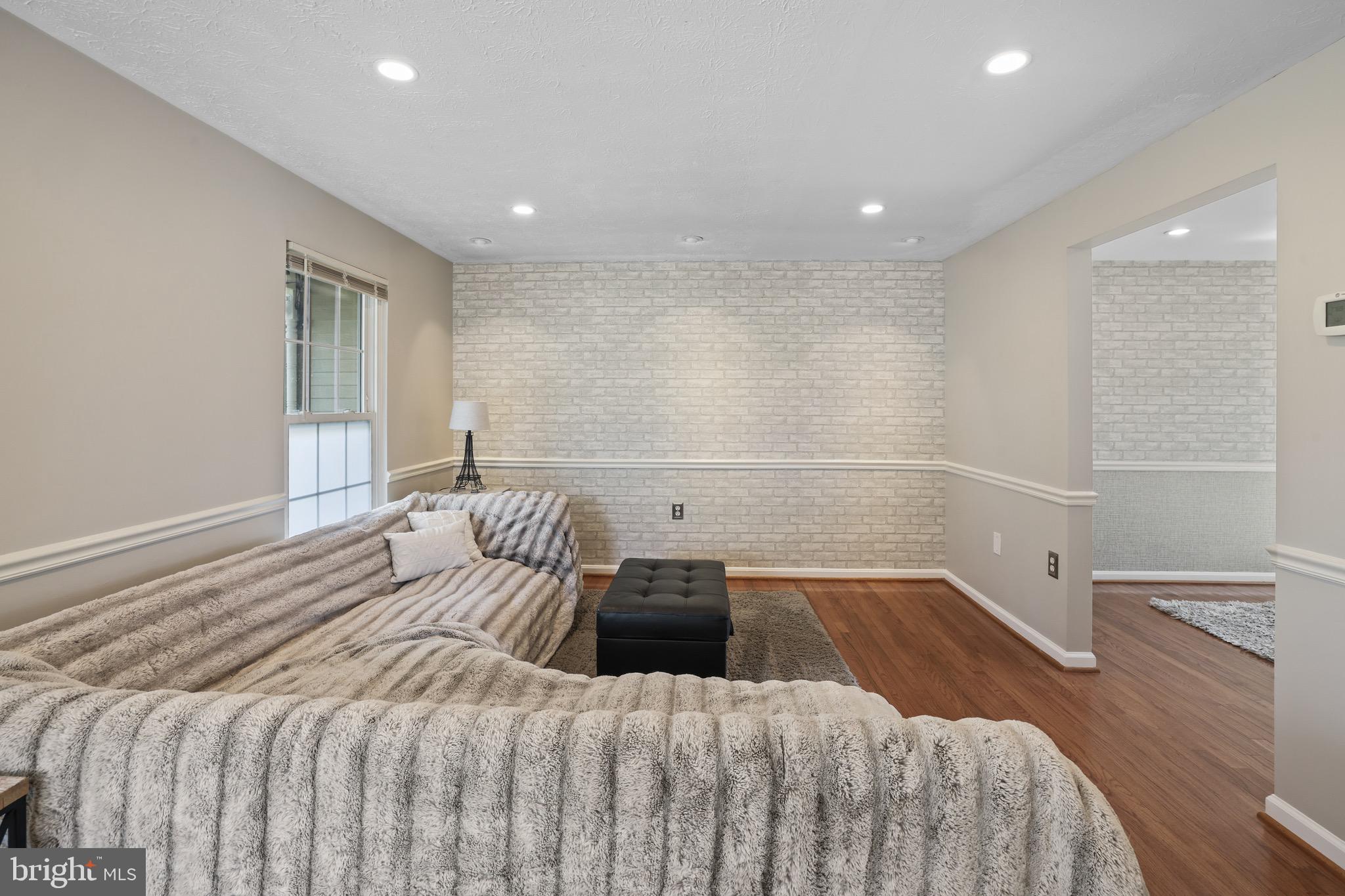 EXETER - Residential