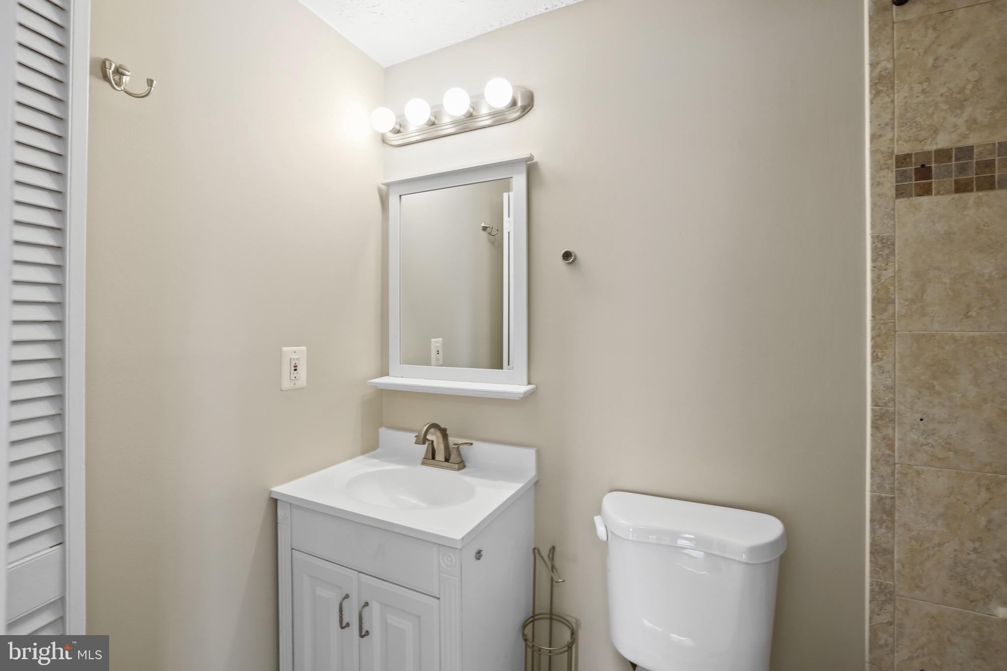 EXETER - Residential