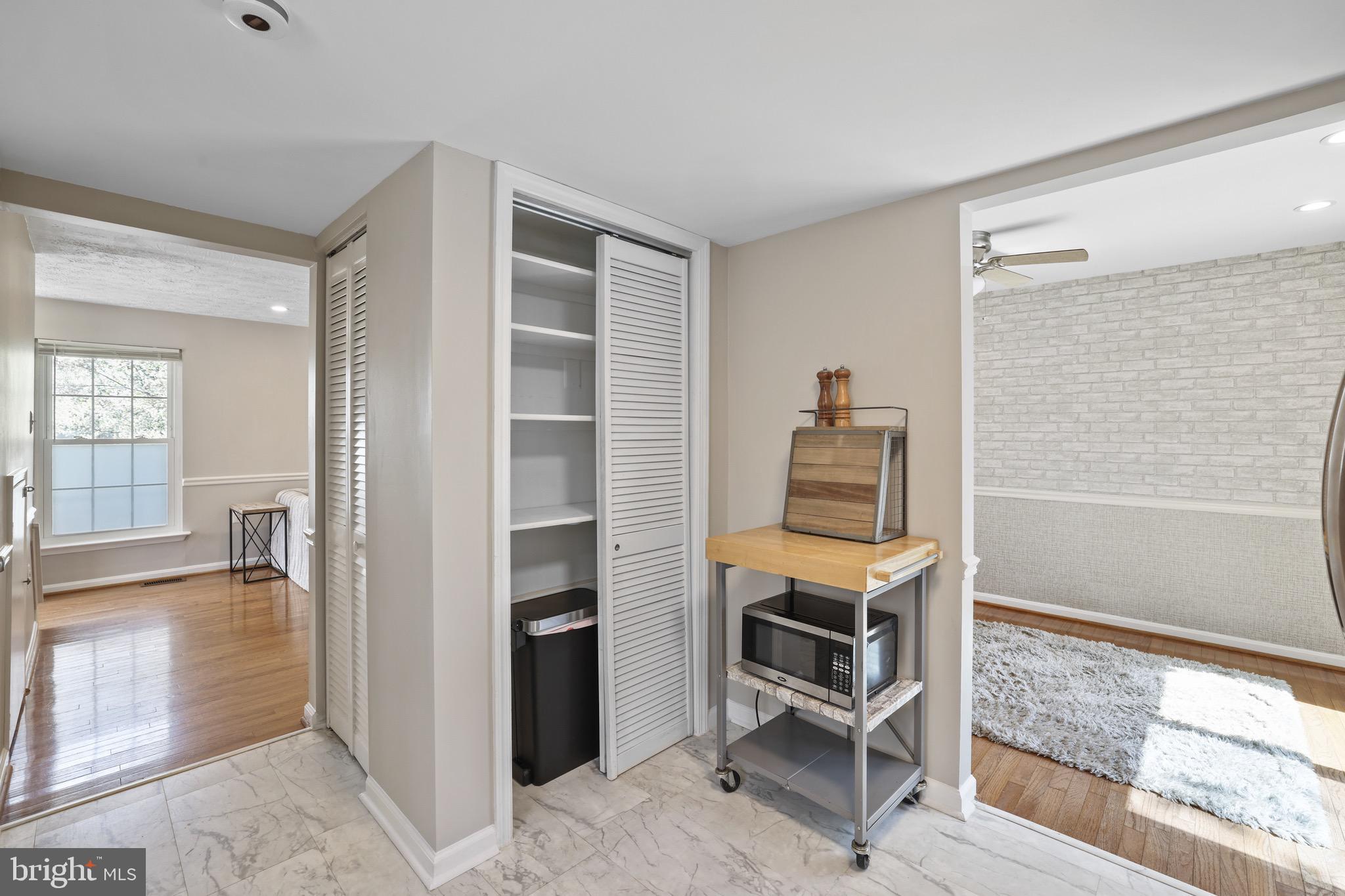 EXETER - Residential