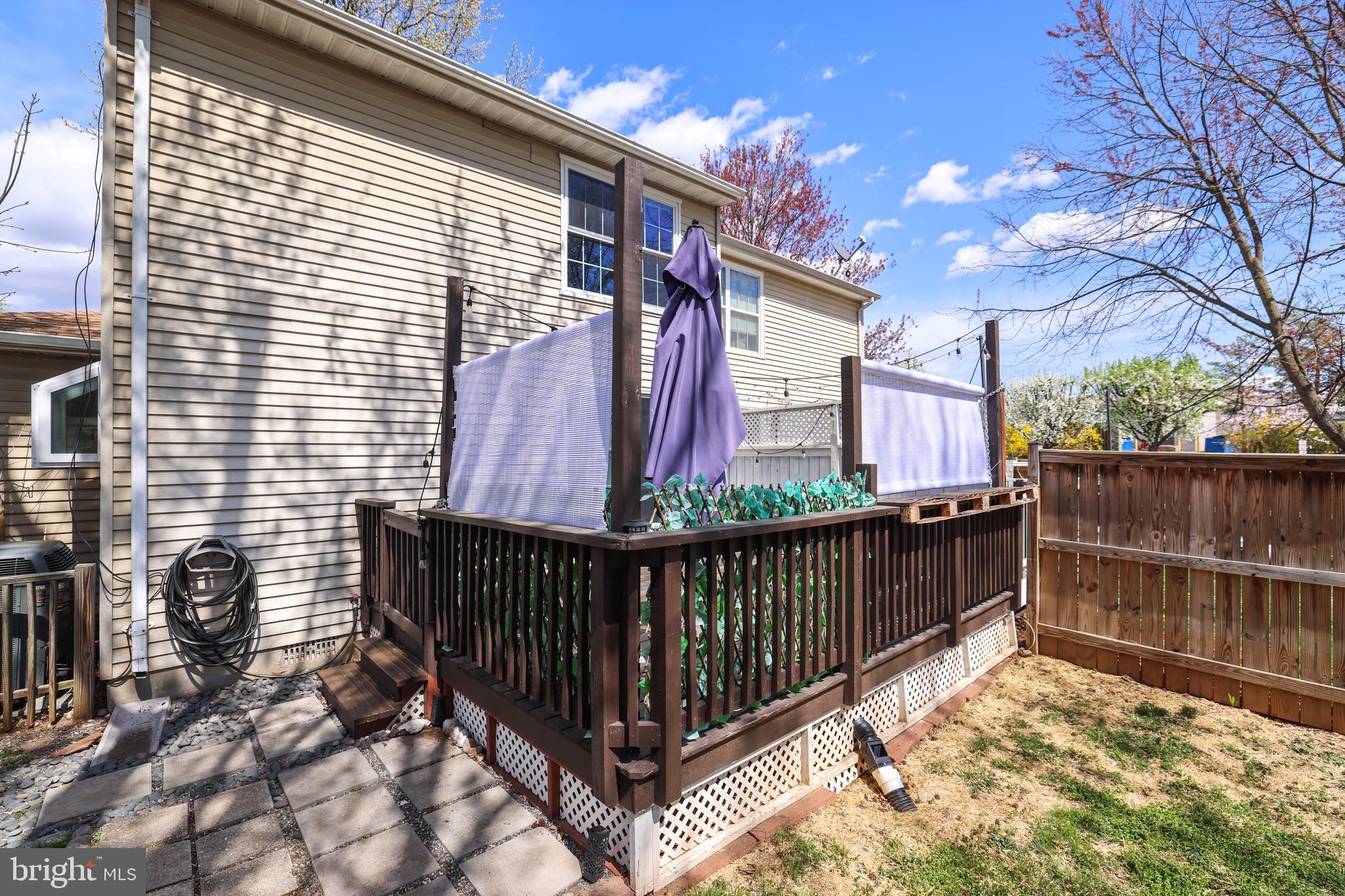 EXETER - Residential