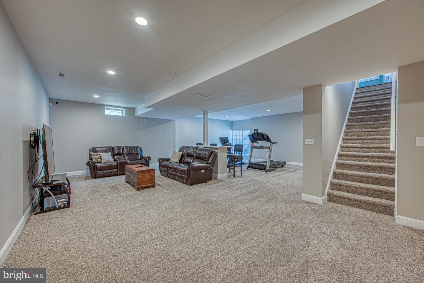 HIDDEN CREEK - Residential