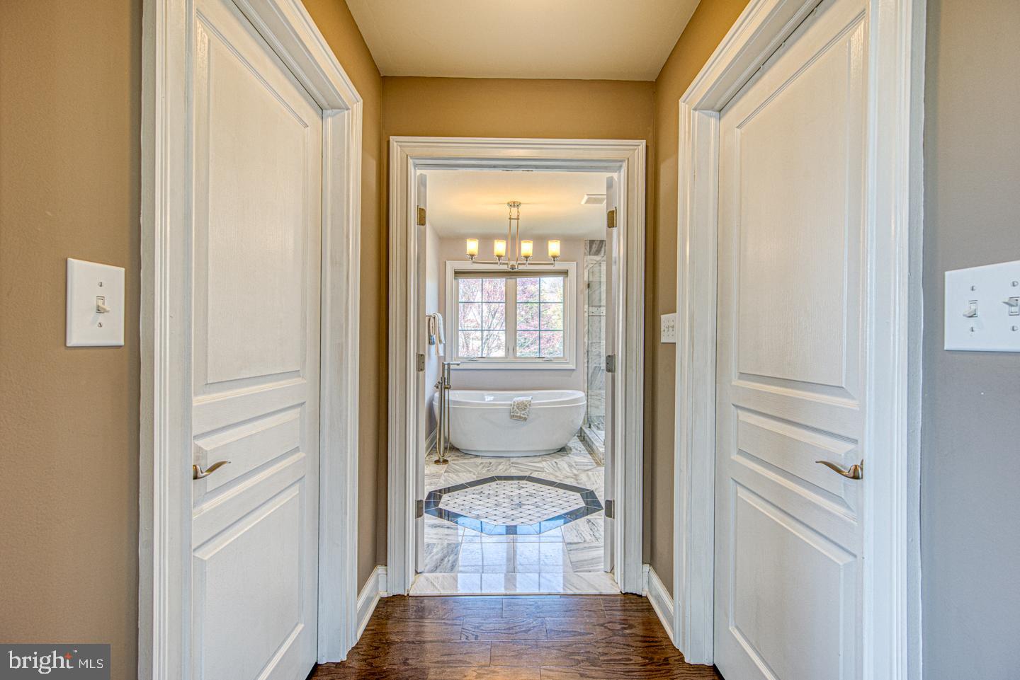 HIDDEN CREEK - Residential