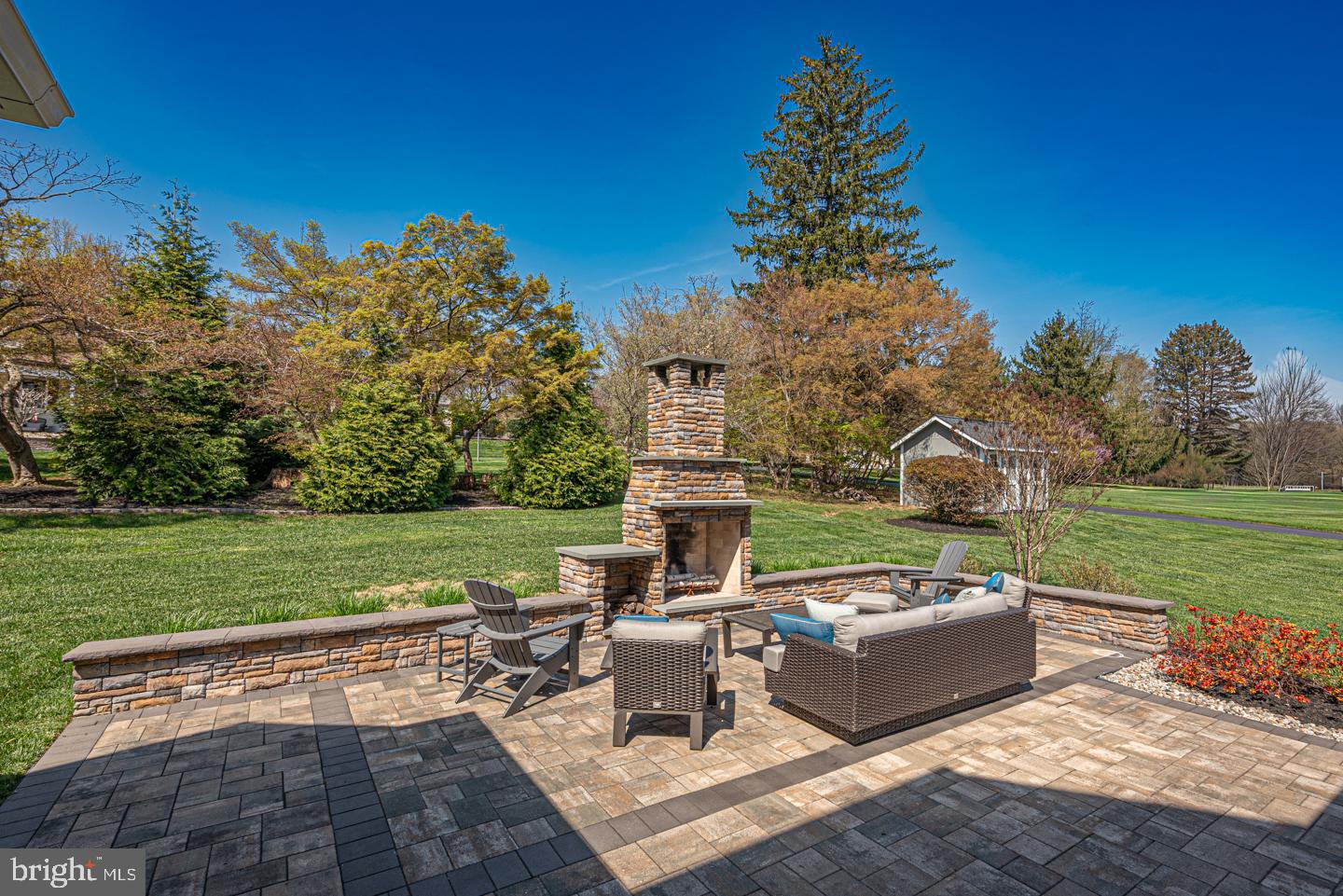 HIDDEN CREEK - Residential