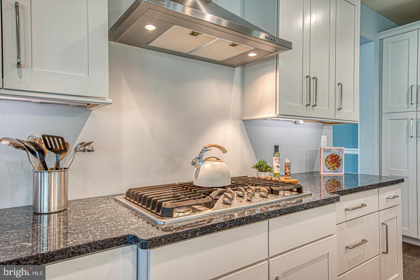 HIDDEN CREEK - Residential