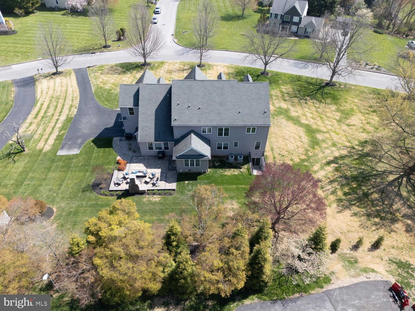 HIDDEN CREEK - Residential