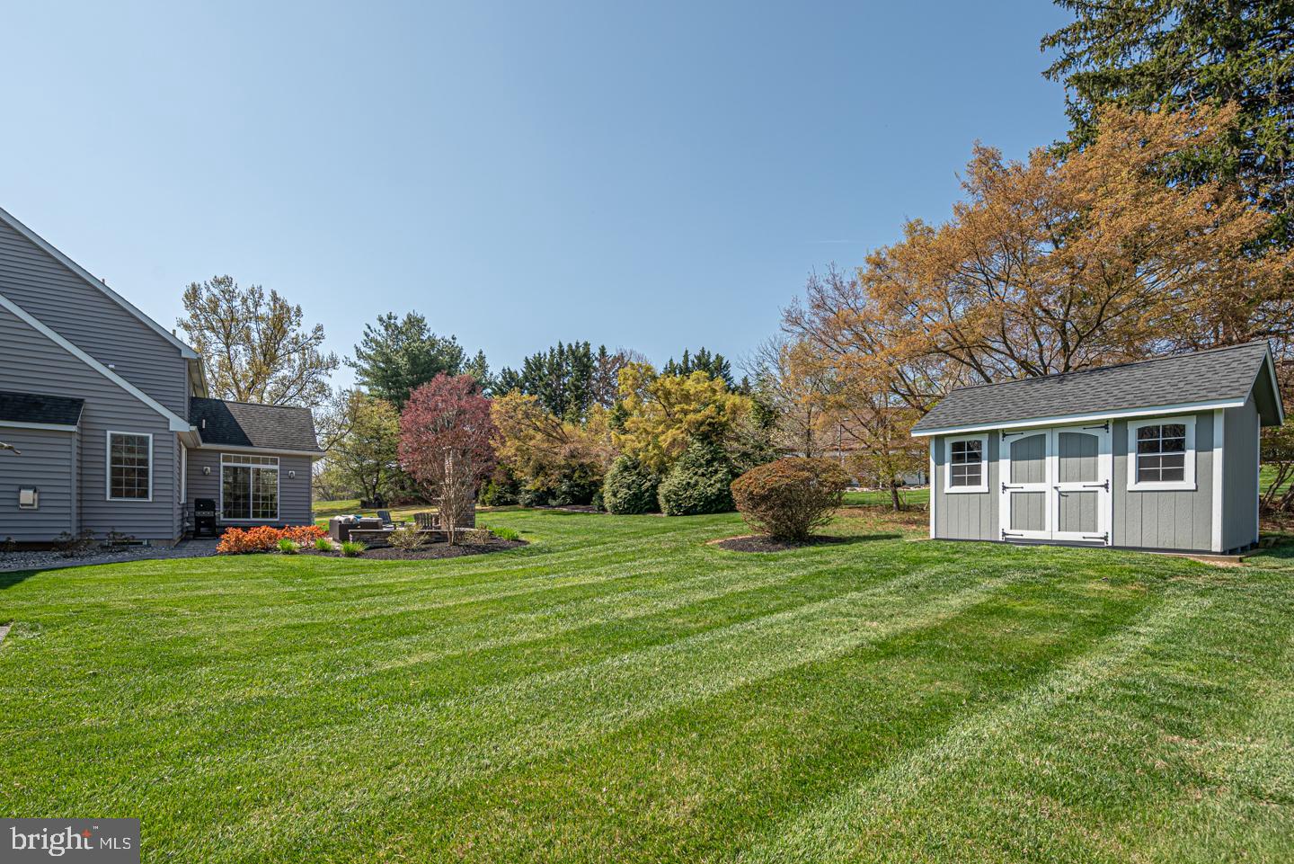 HIDDEN CREEK - Residential