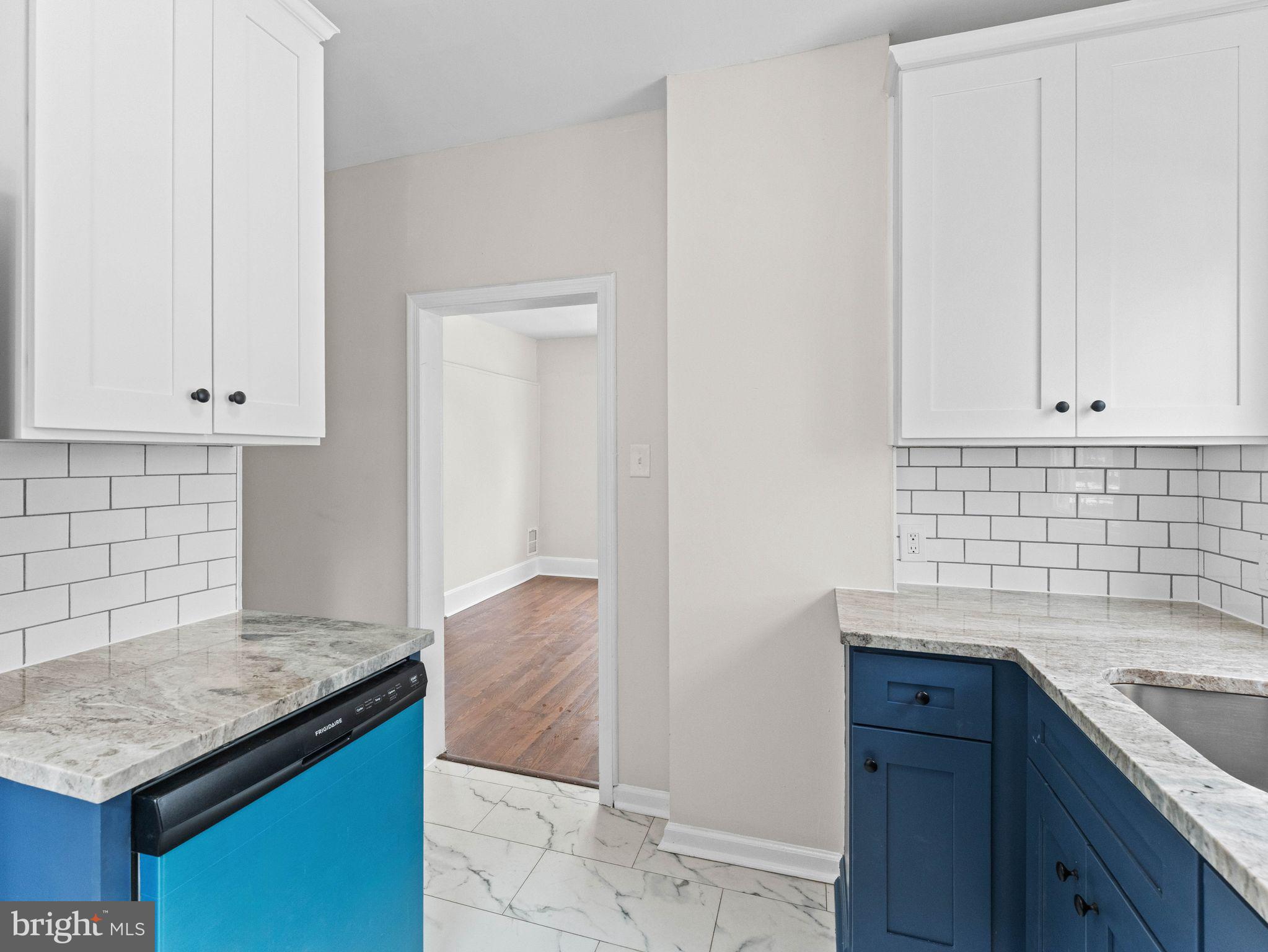 KNOLLWOOD - Residential