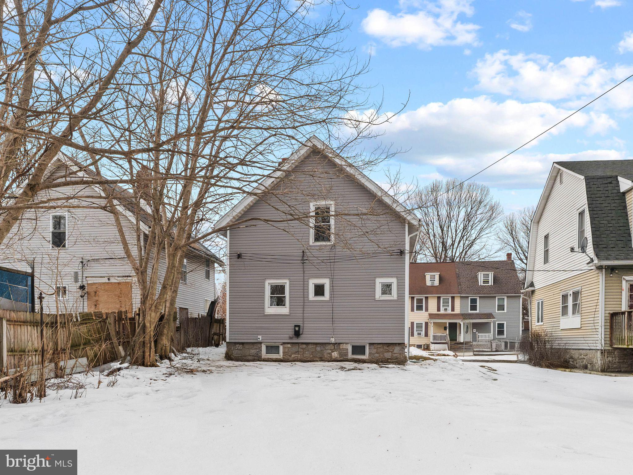 KNOLLWOOD - Residential