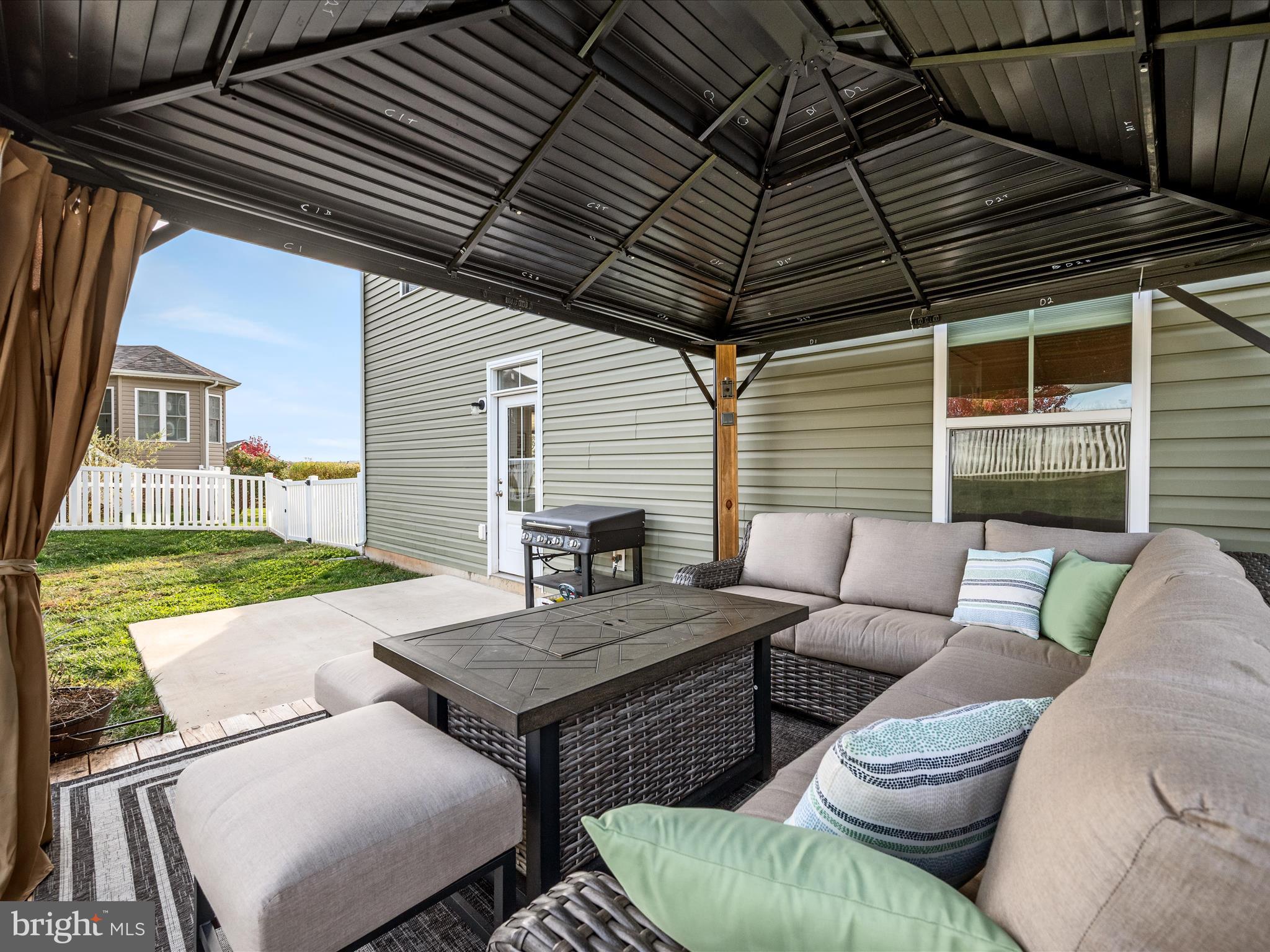 STONEY RIDGE ESTATES - Residential