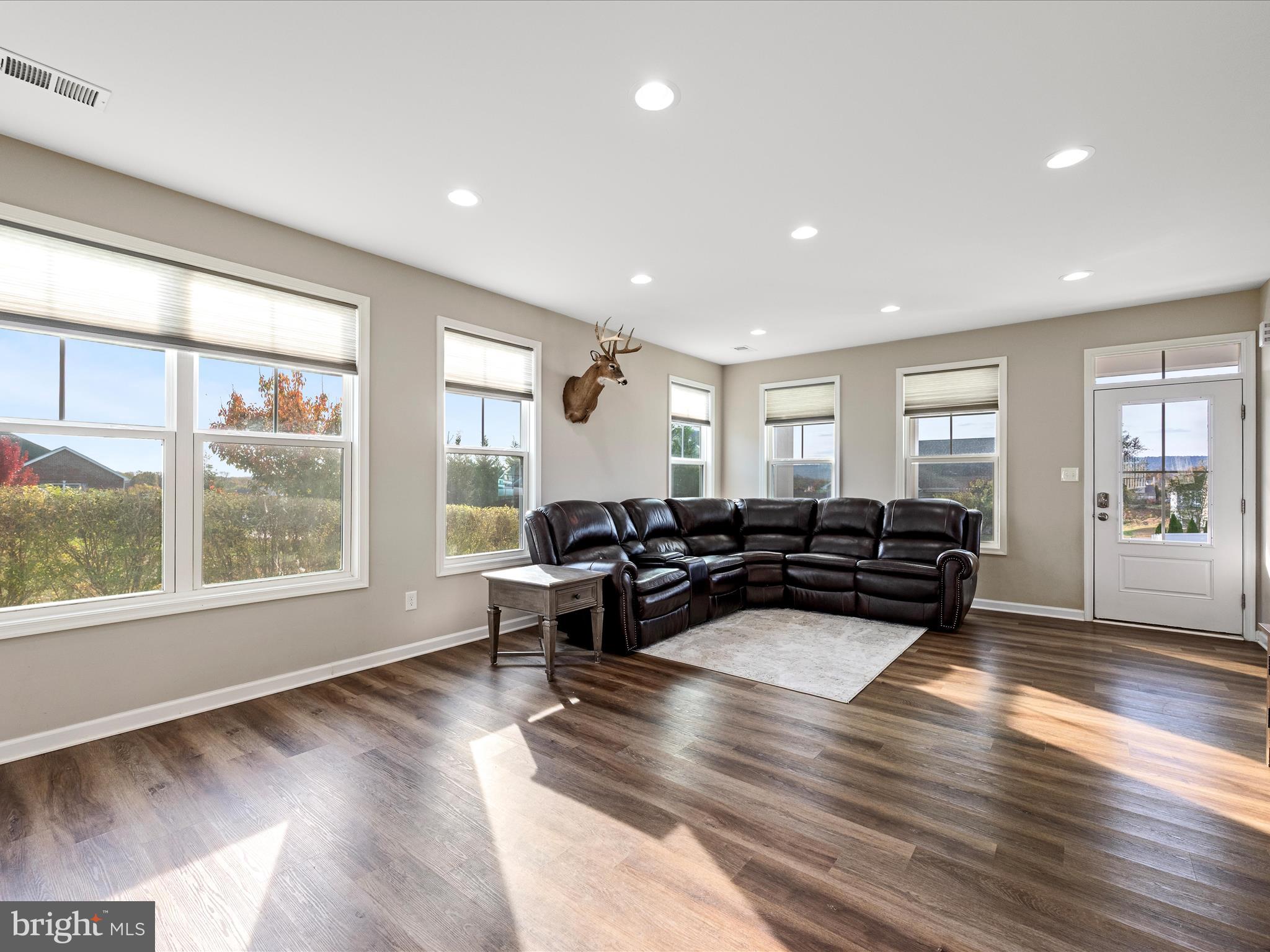 STONEY RIDGE ESTATES - Residential