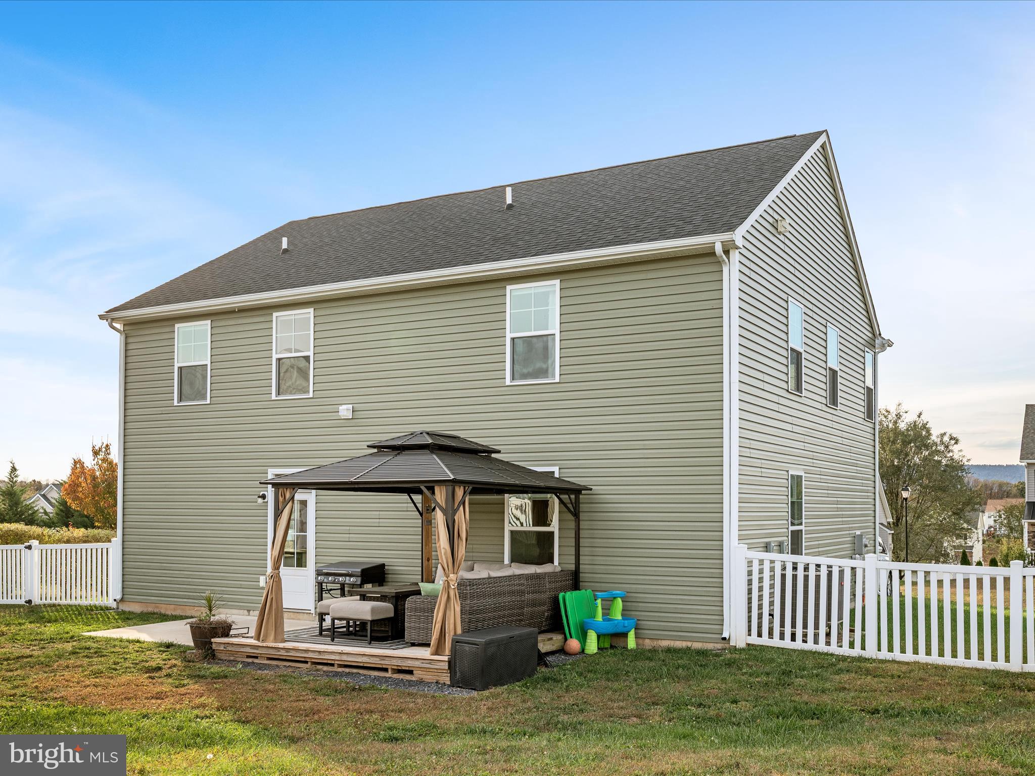 STONEY RIDGE ESTATES - Residential