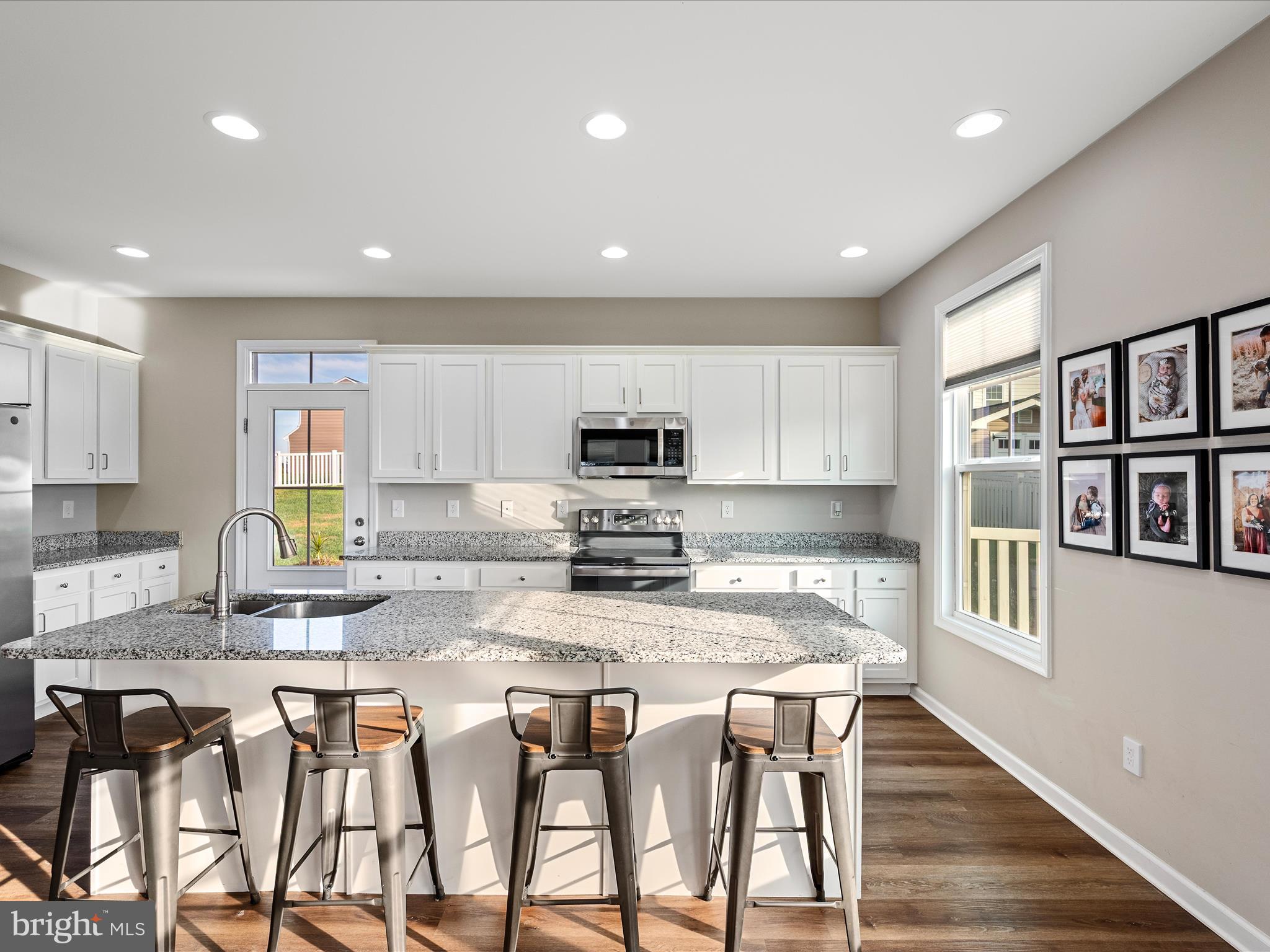 STONEY RIDGE ESTATES - Residential